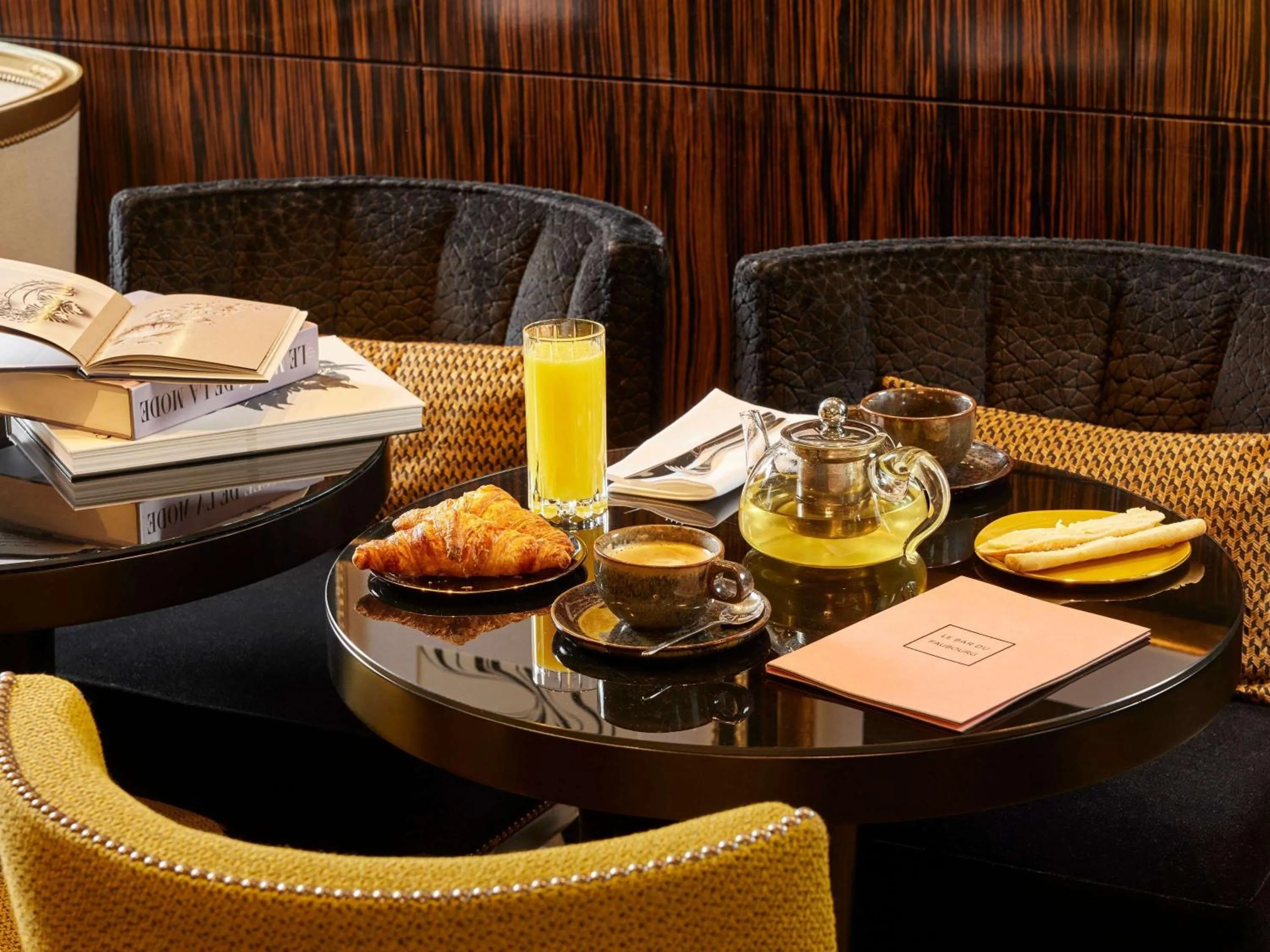 Restaurant/places to eat in Sofitel Paris Le Faubourg