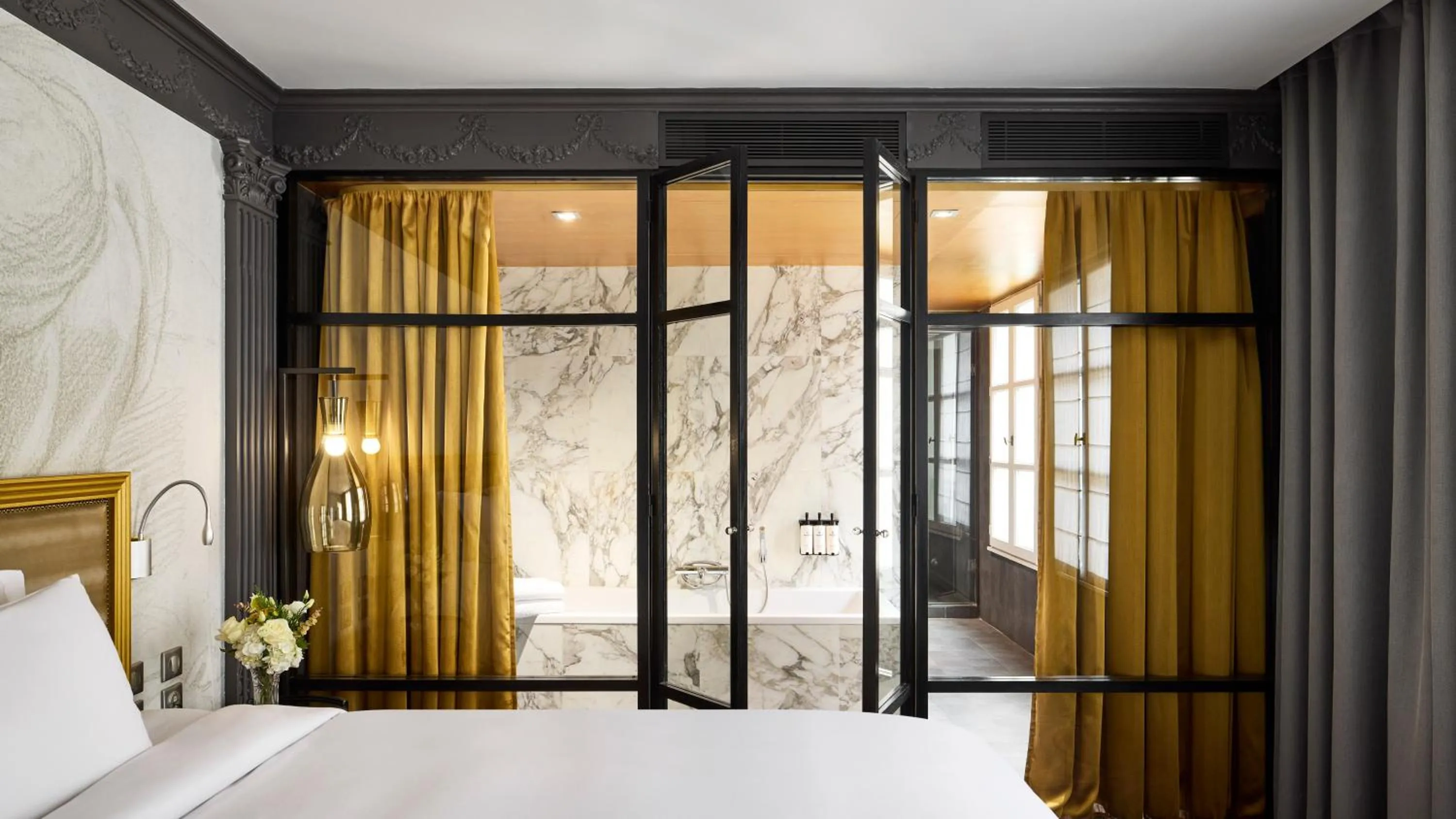 Bedroom, Bed in Sofitel Paris Le Faubourg