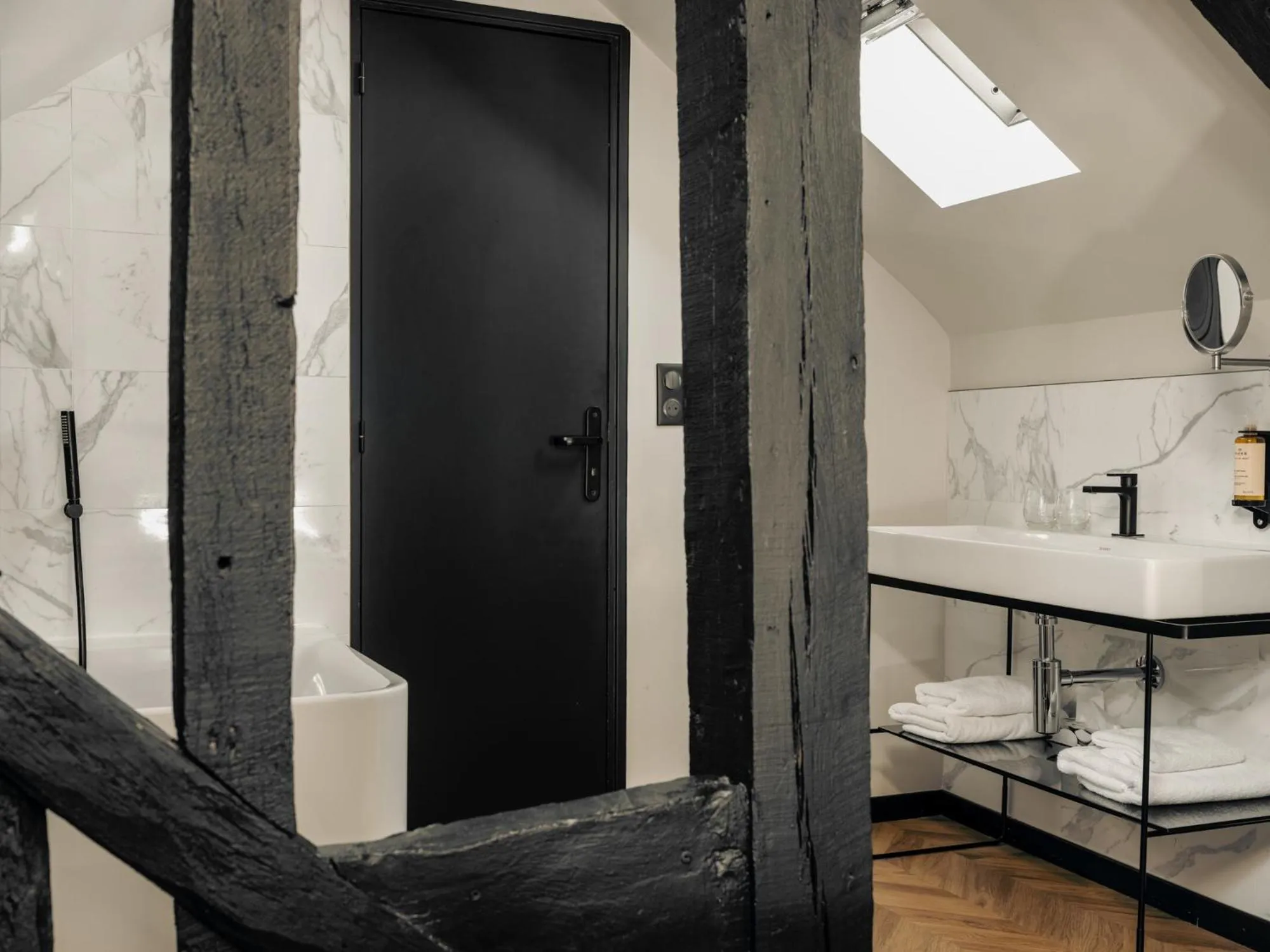 Bathroom in Le Nemours Rennes