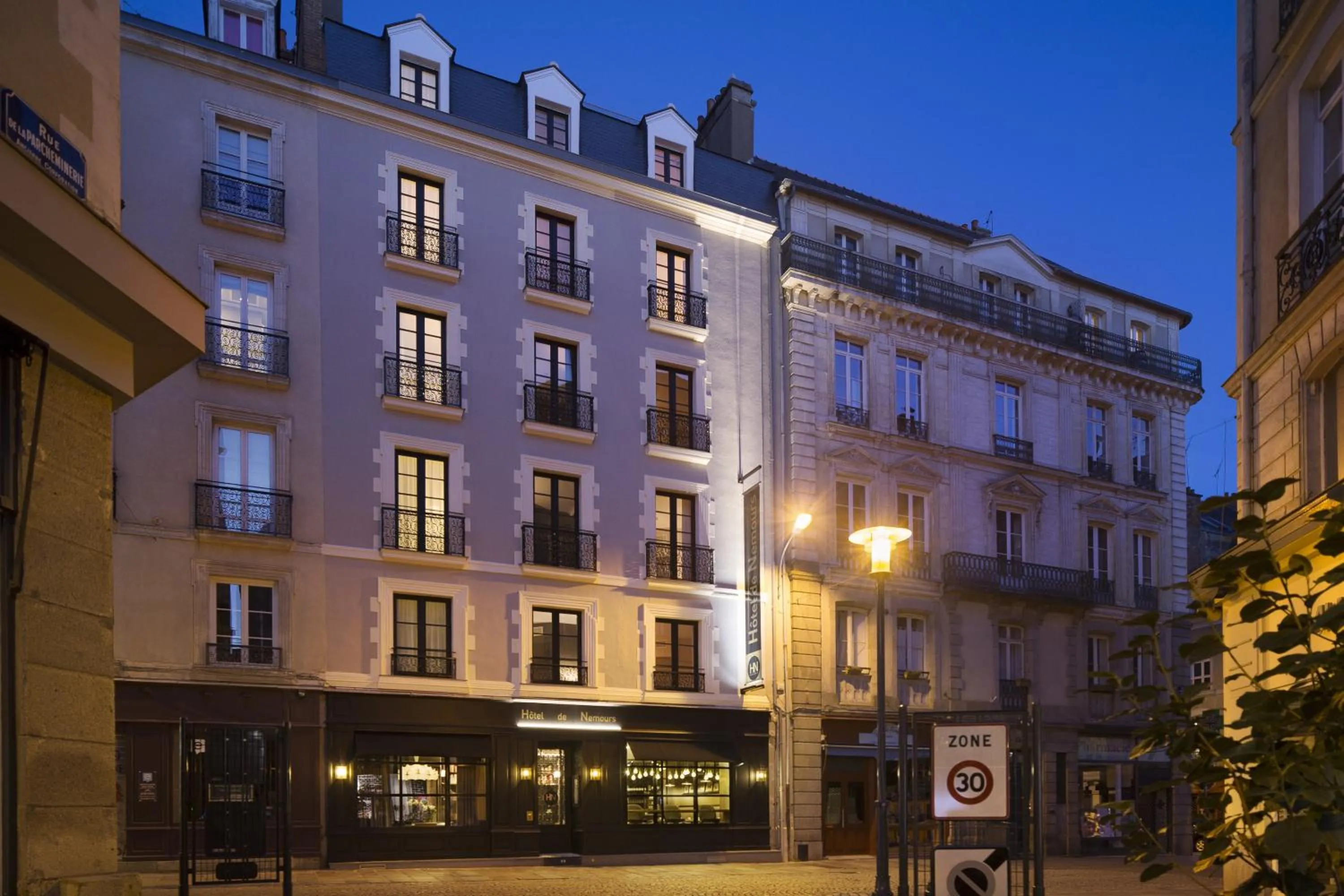 Property building in Le Nemours Rennes