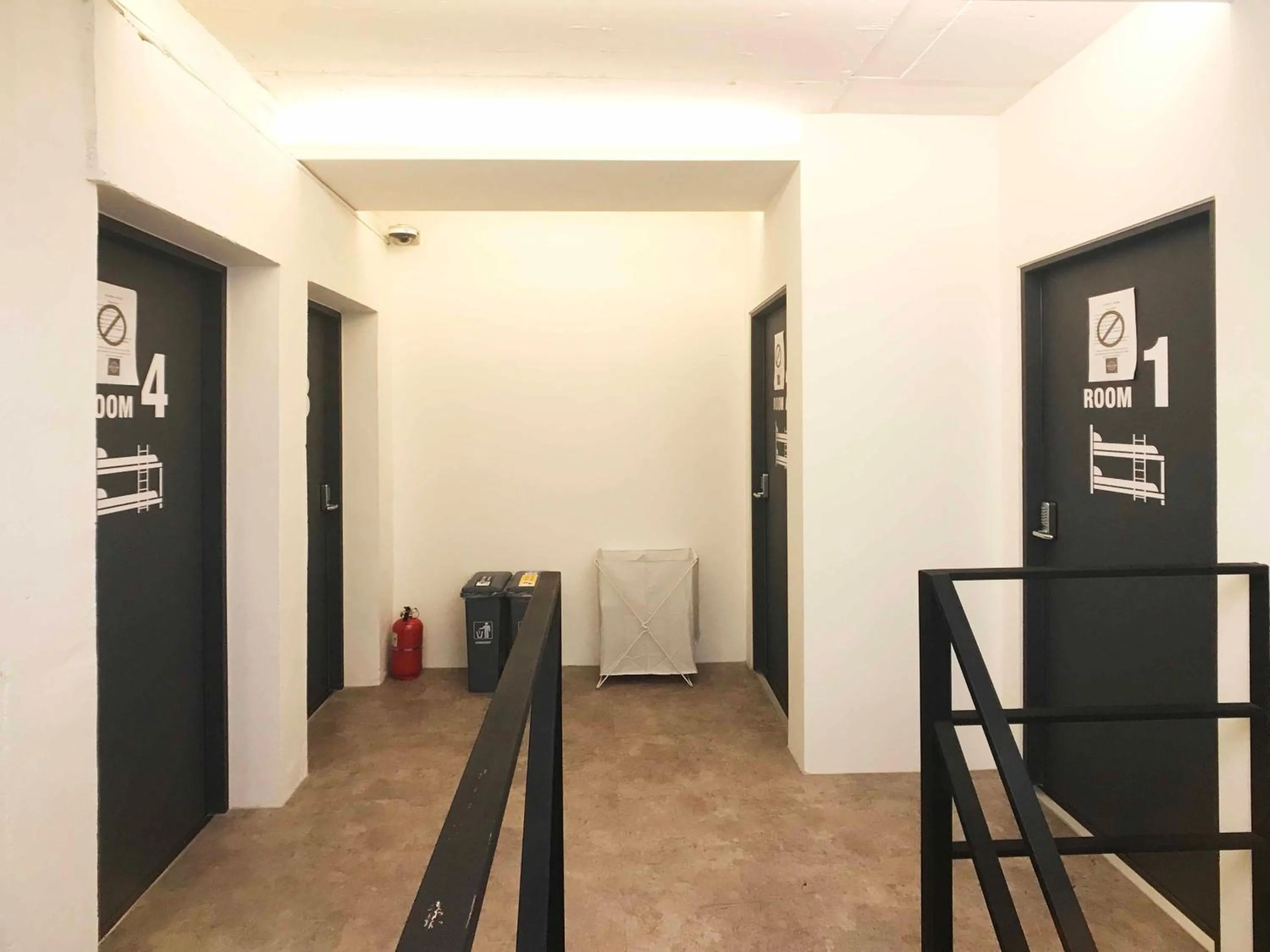 Property building in Seoul Cube Itaewon