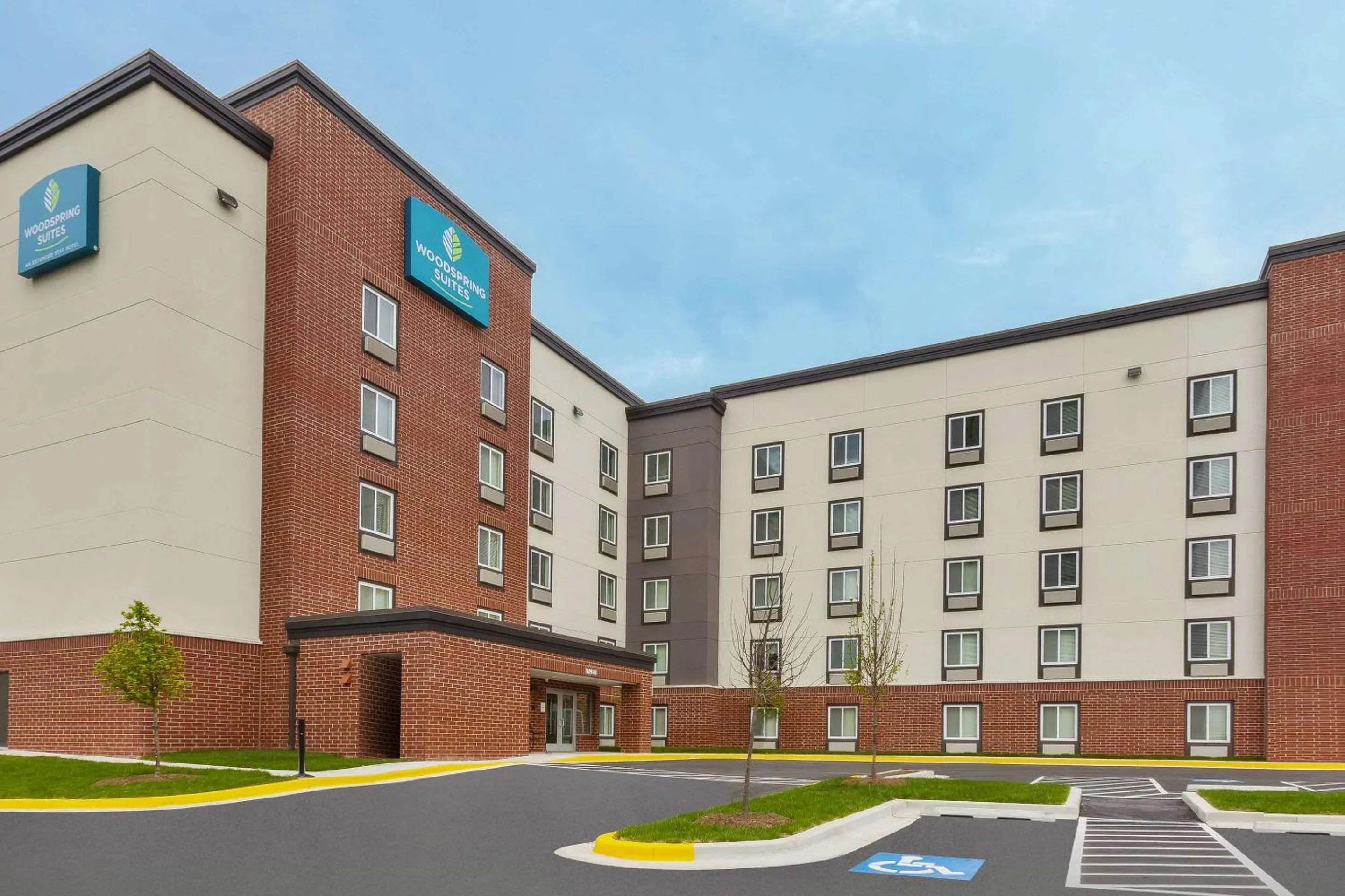 Property building in WoodSpring Suites Washington DC Northeast Greenbelt