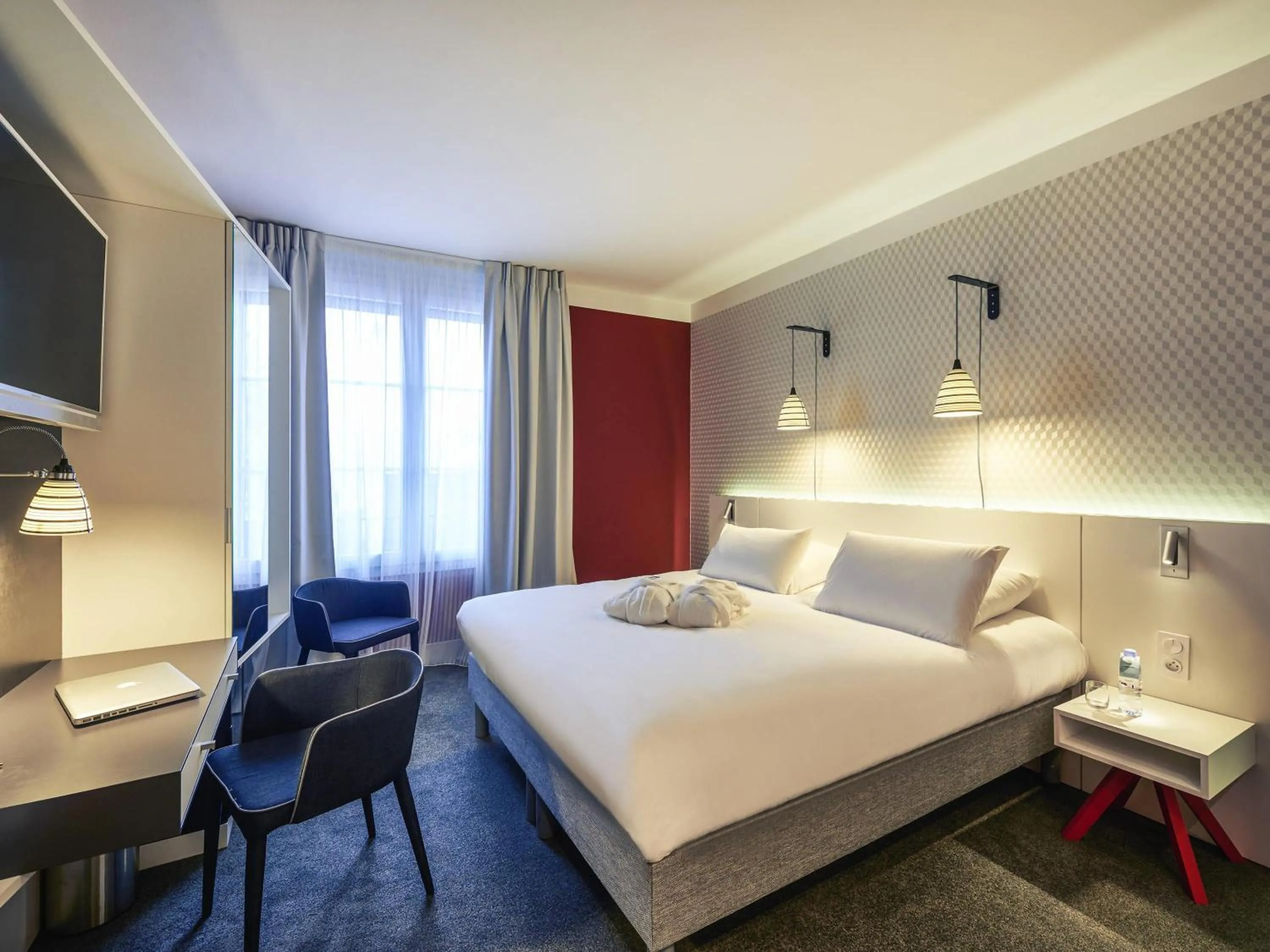 Bedroom, Bed in Hotel Mercure Brest Centre Les Voyageurs