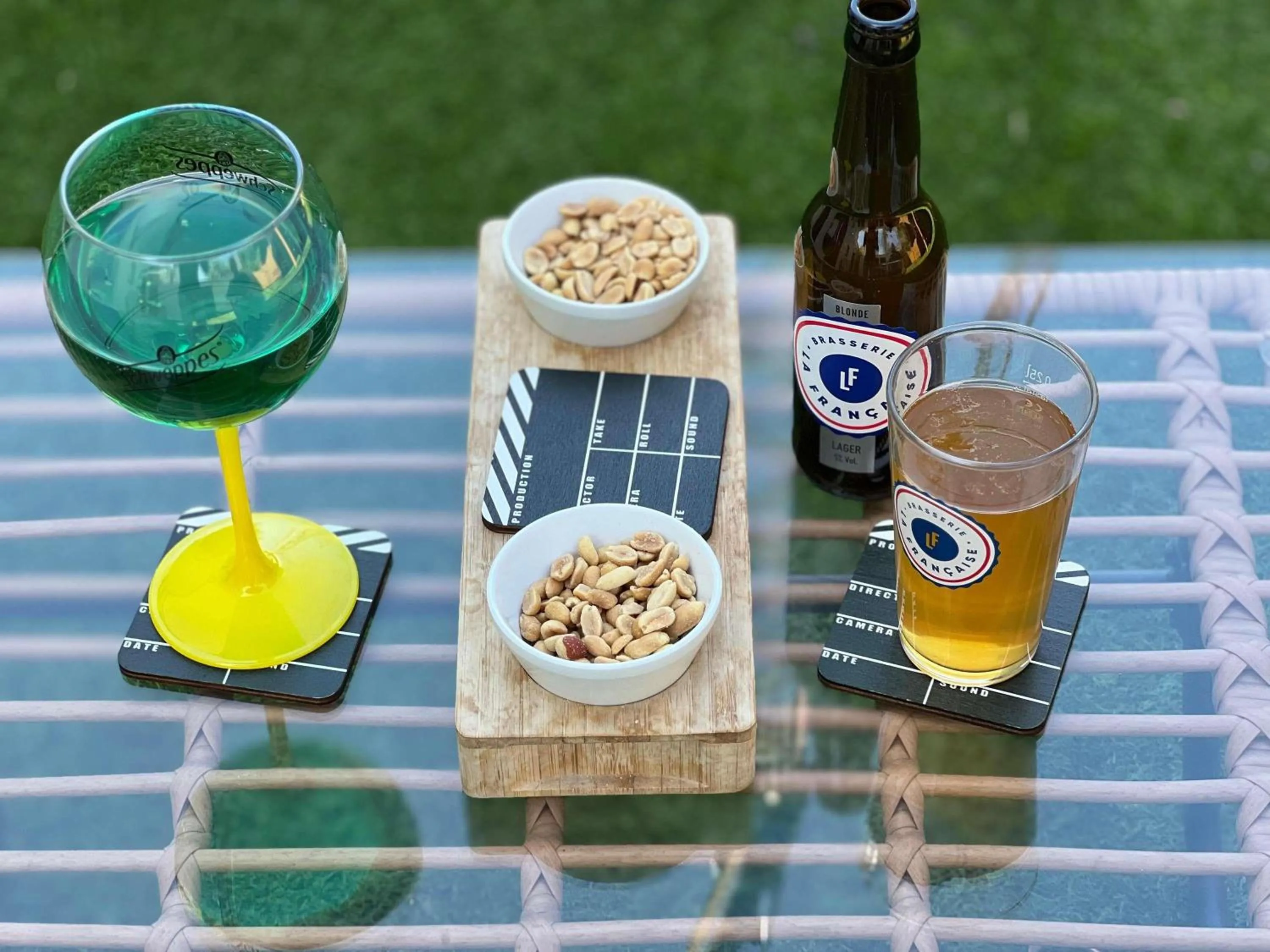 Lounge or bar in Ibis Styles Paris Saint Denis La Plaine