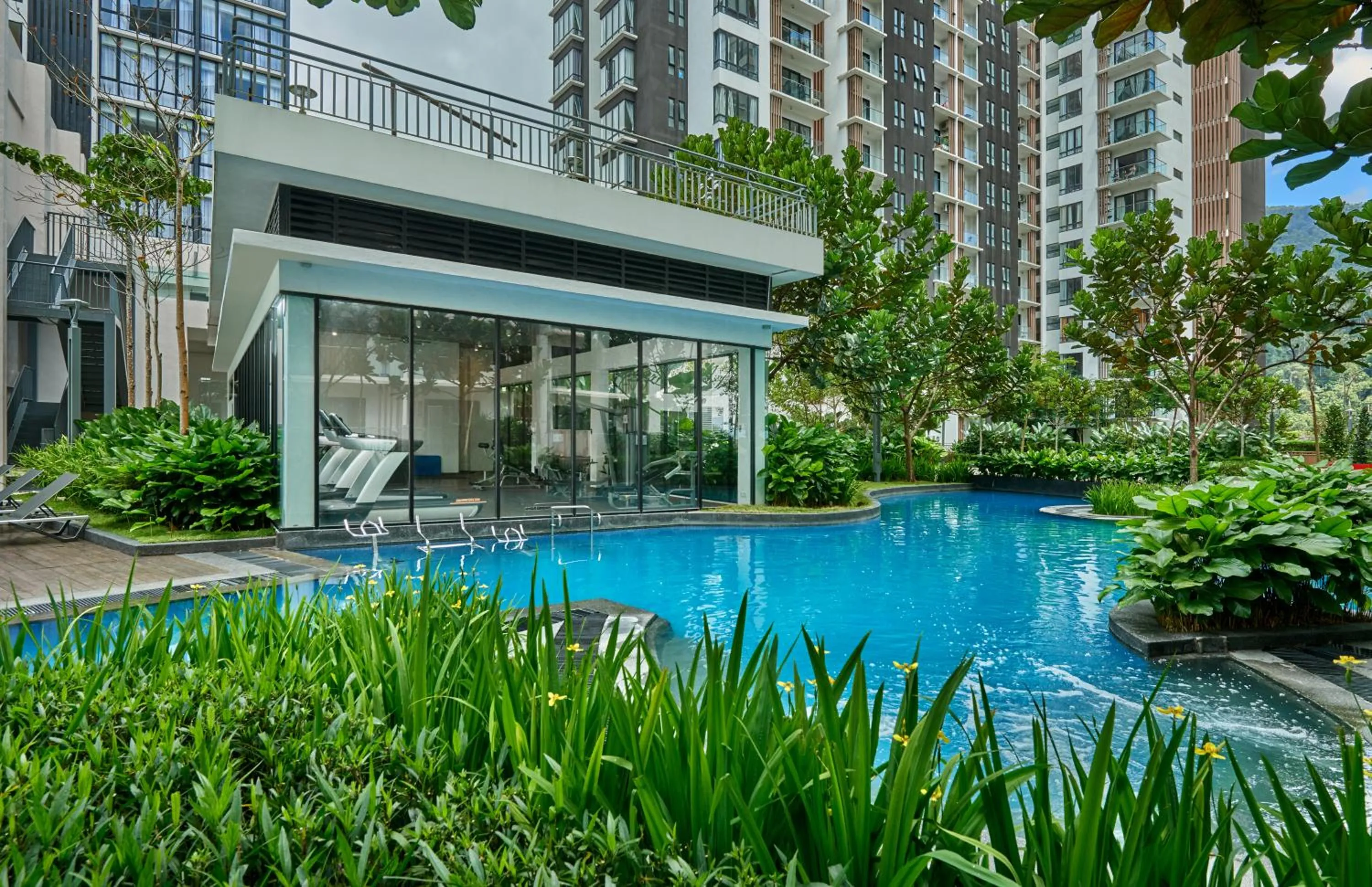 Swimming pool in Urban Tropic@Midhill Genting Highland (Free Wi-Fi)