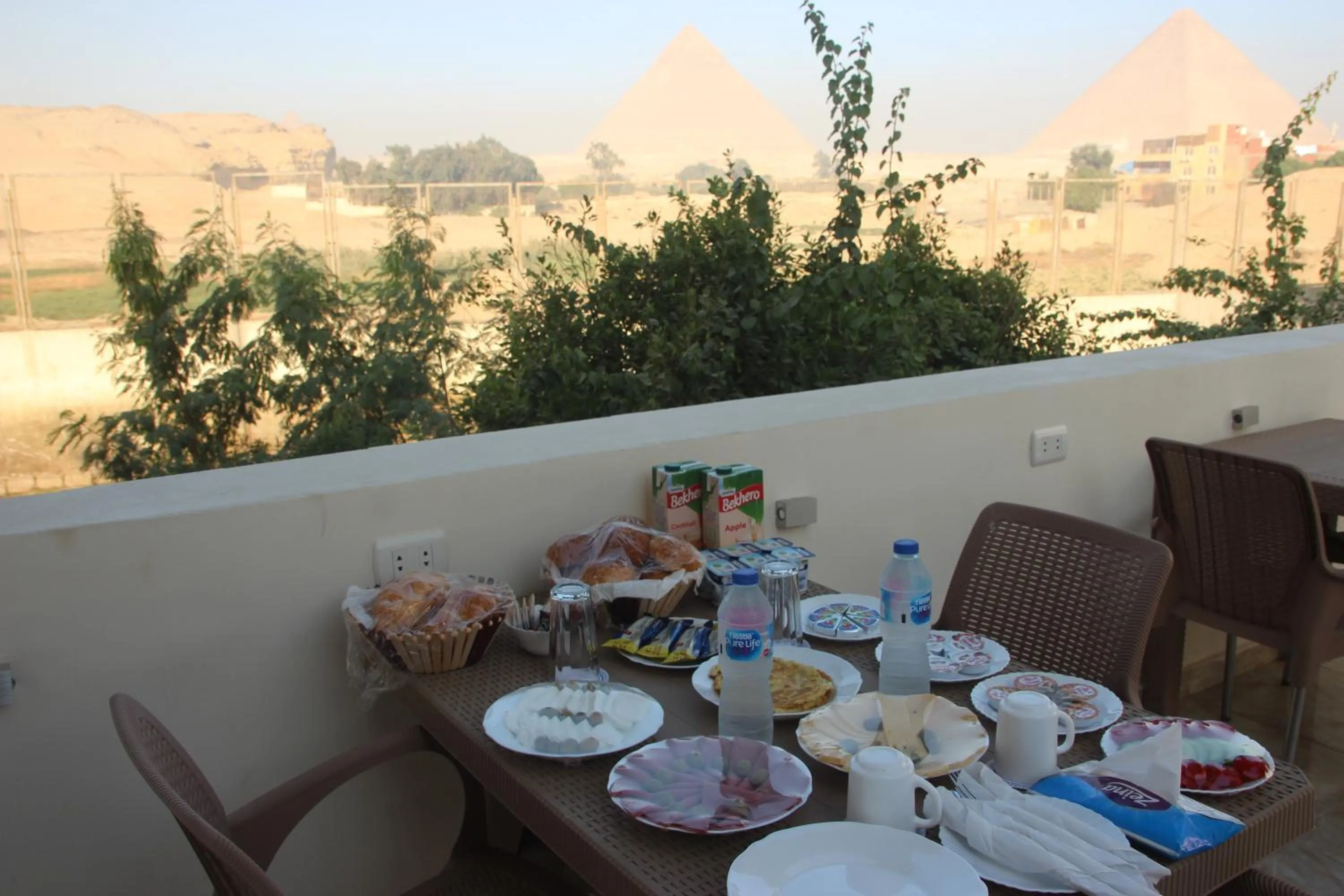 Breakfast in Farida Pyramids Boutique Hotel
