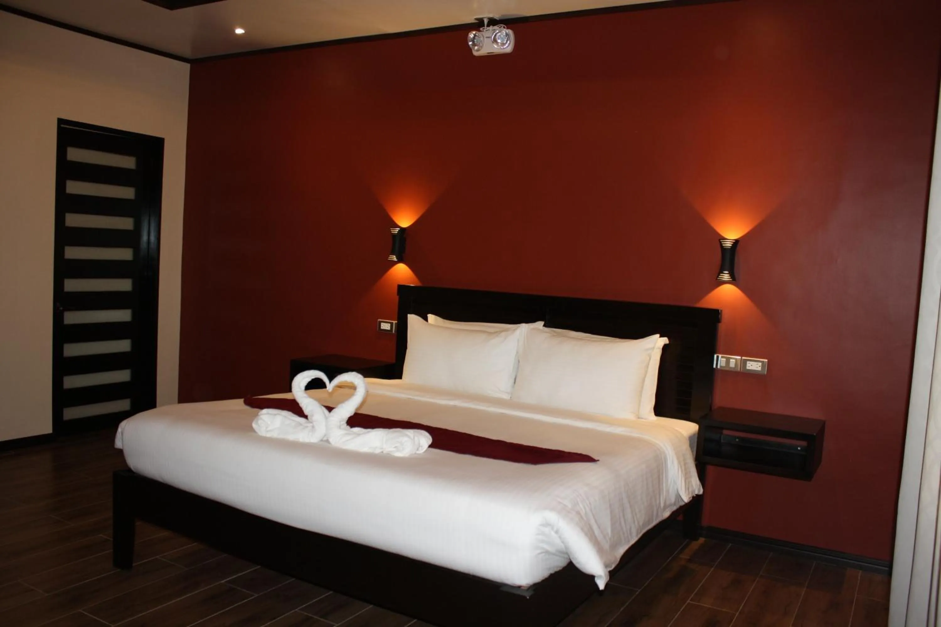 Bed in Hidden Jewel Resort