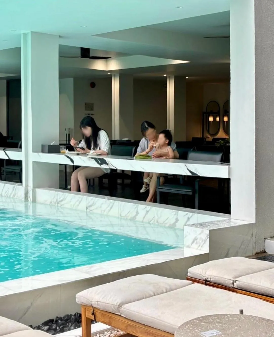 Swimming pool in POR Daowadung NO PARKING