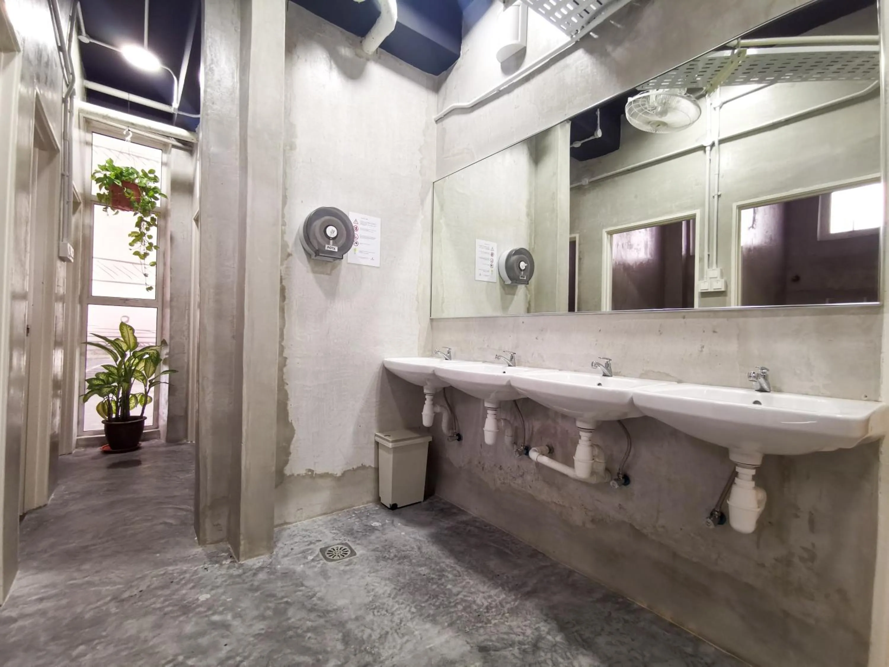 Bathroom in Attrus Bed & Breakfast