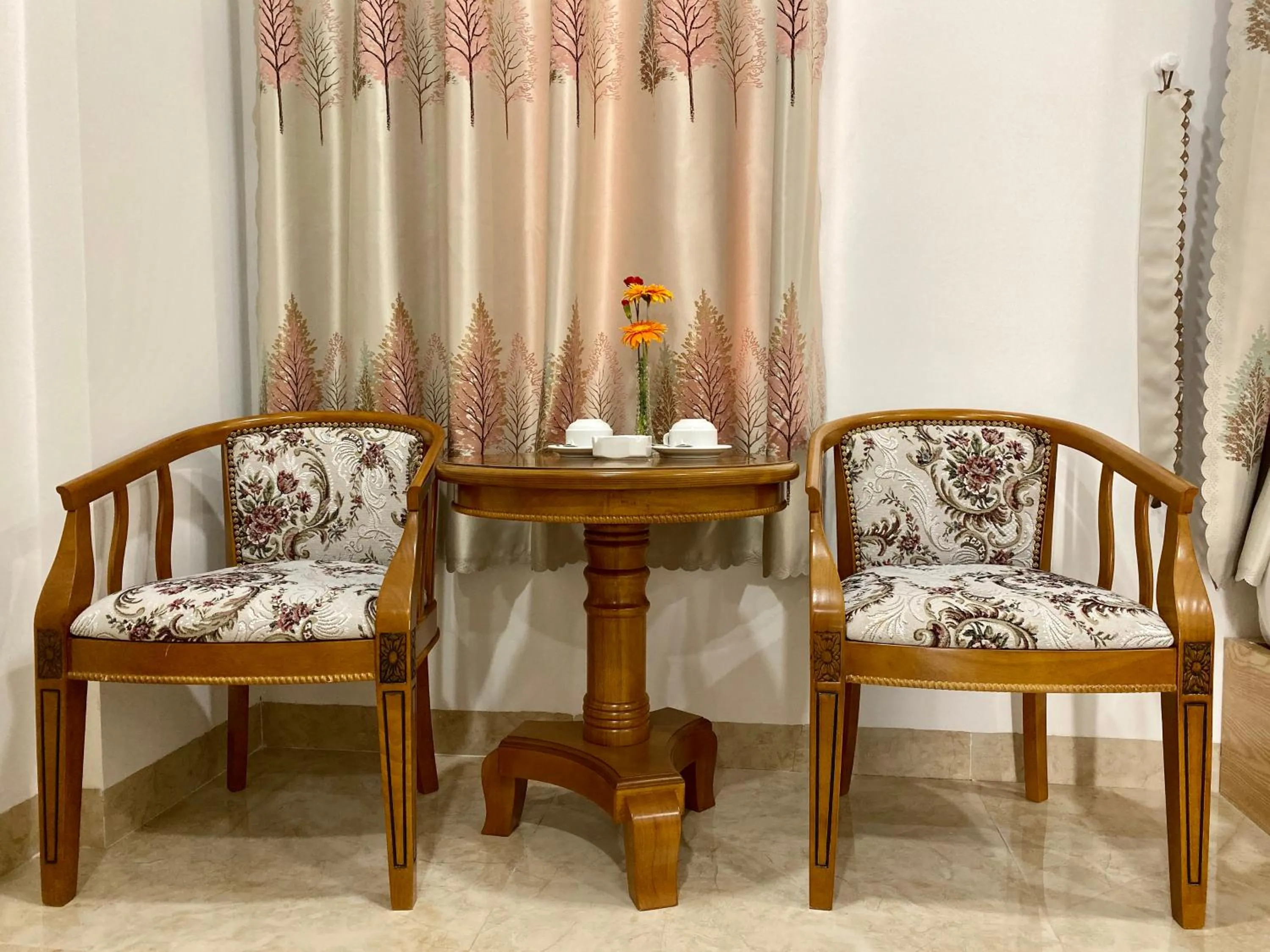 Seating area in Blue-S Hotel & Apartment