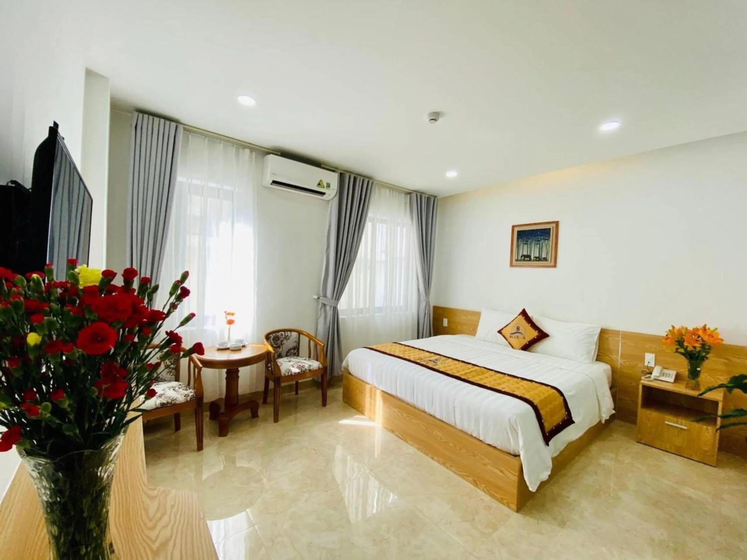 Photo of the whole room in Blue-S Hotel & Apartment