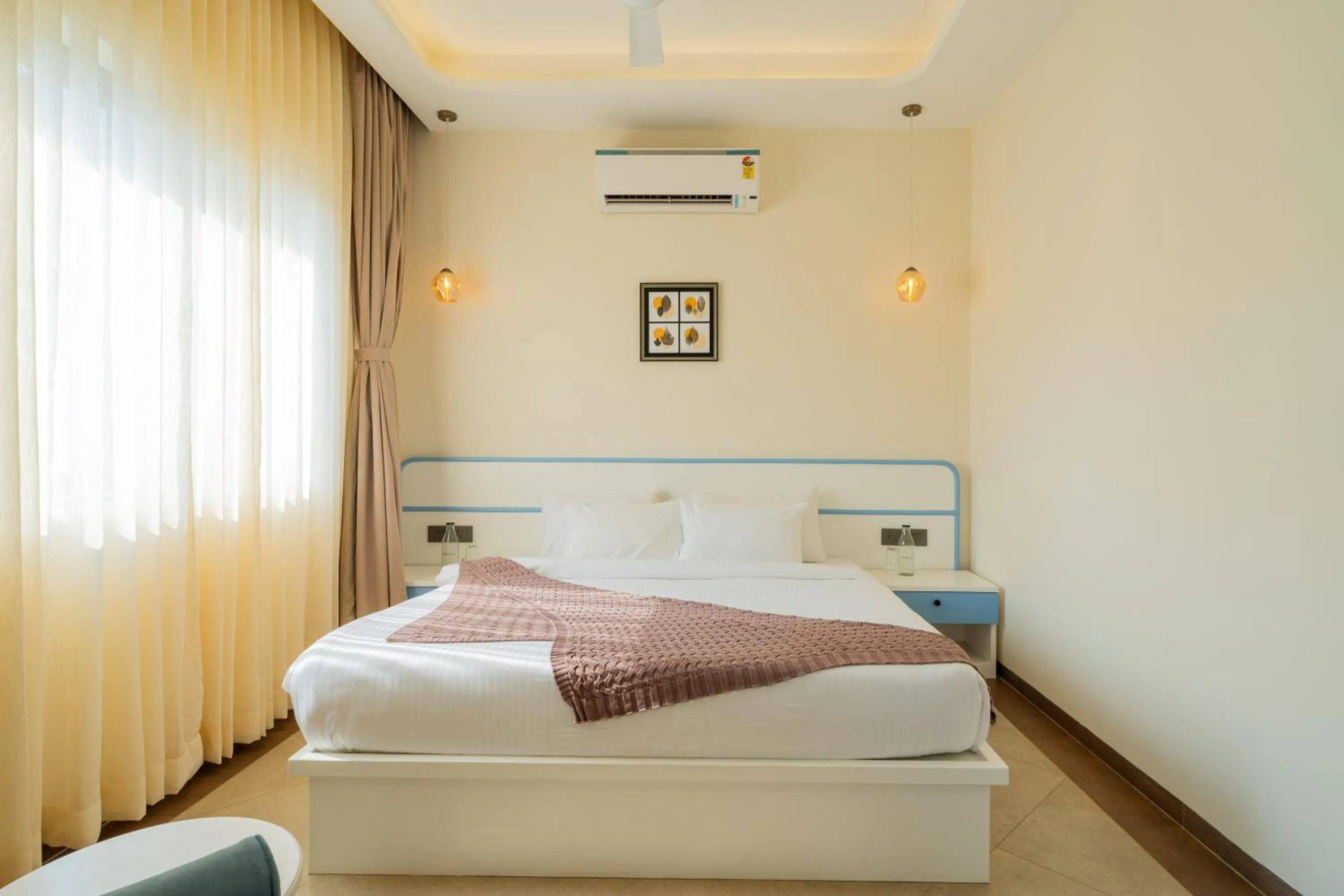 Bed in Hotel Regent Laguna