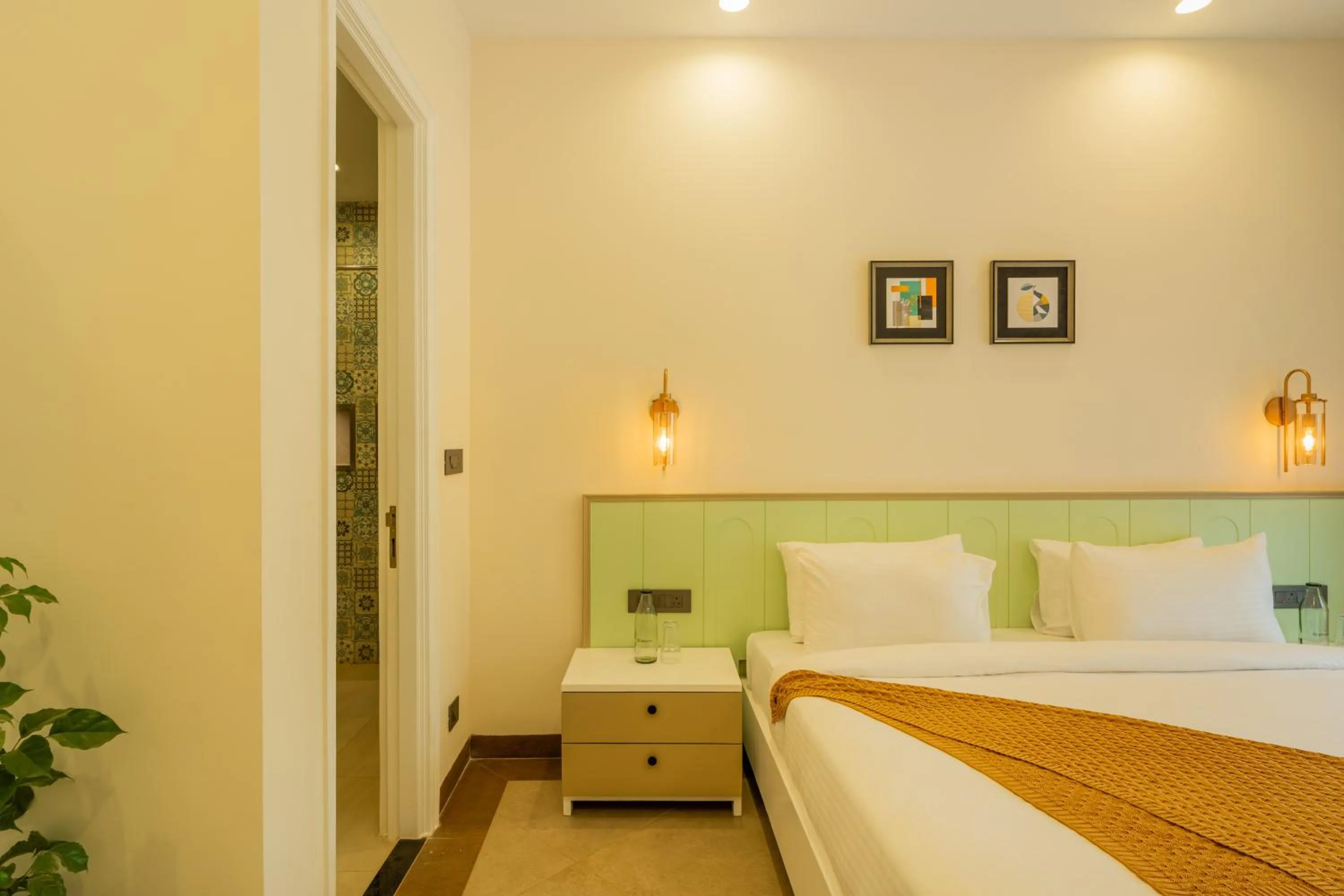 Bed in Hotel Regent Laguna