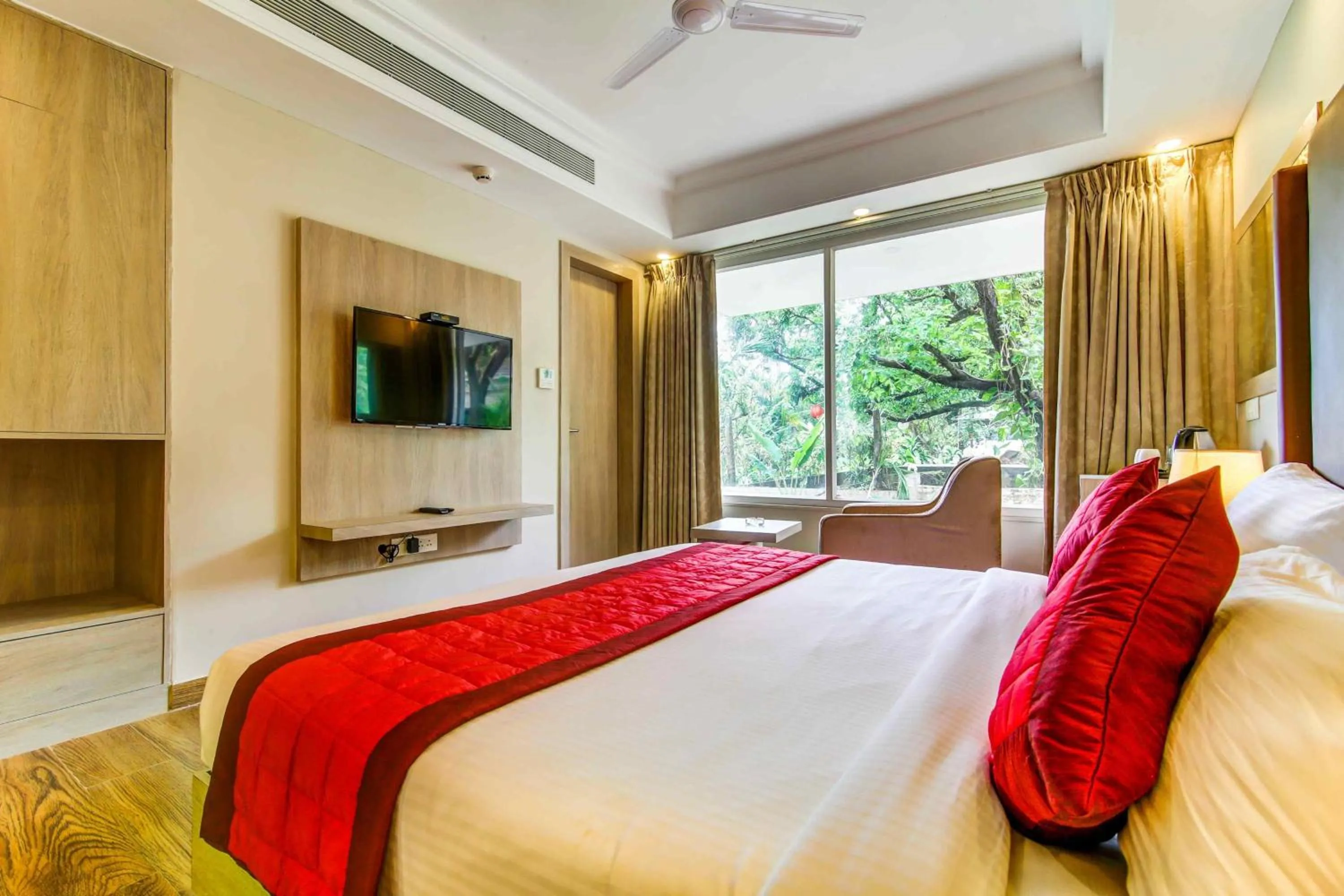 Bed in Hotel Regent Laguna