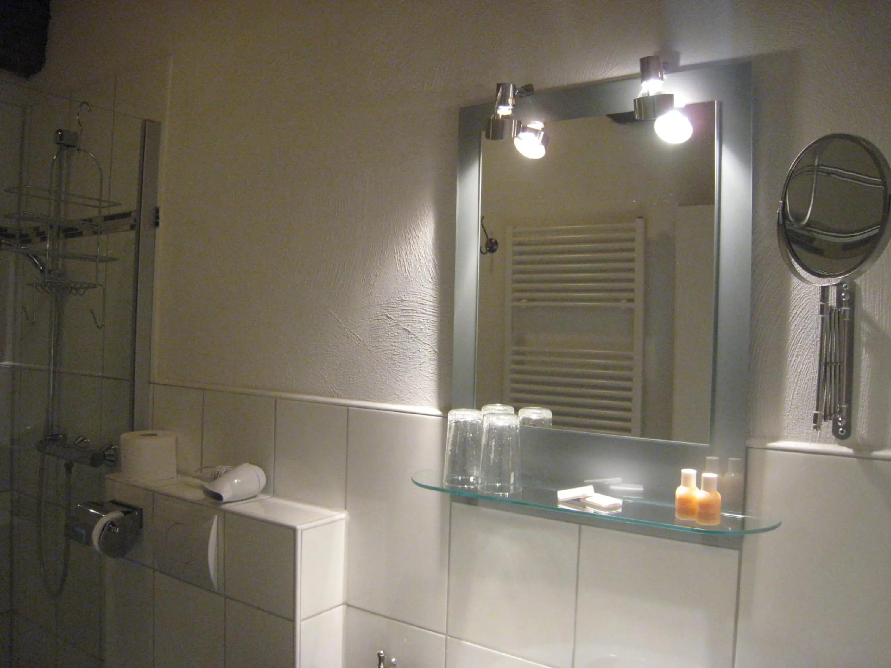 Bathroom in To`n Schlagboom