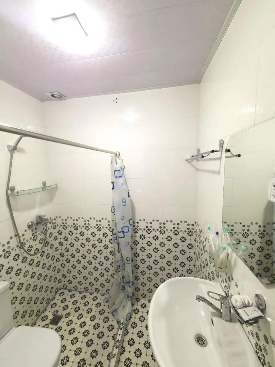 Toilet in Samarkand City Center Hotel