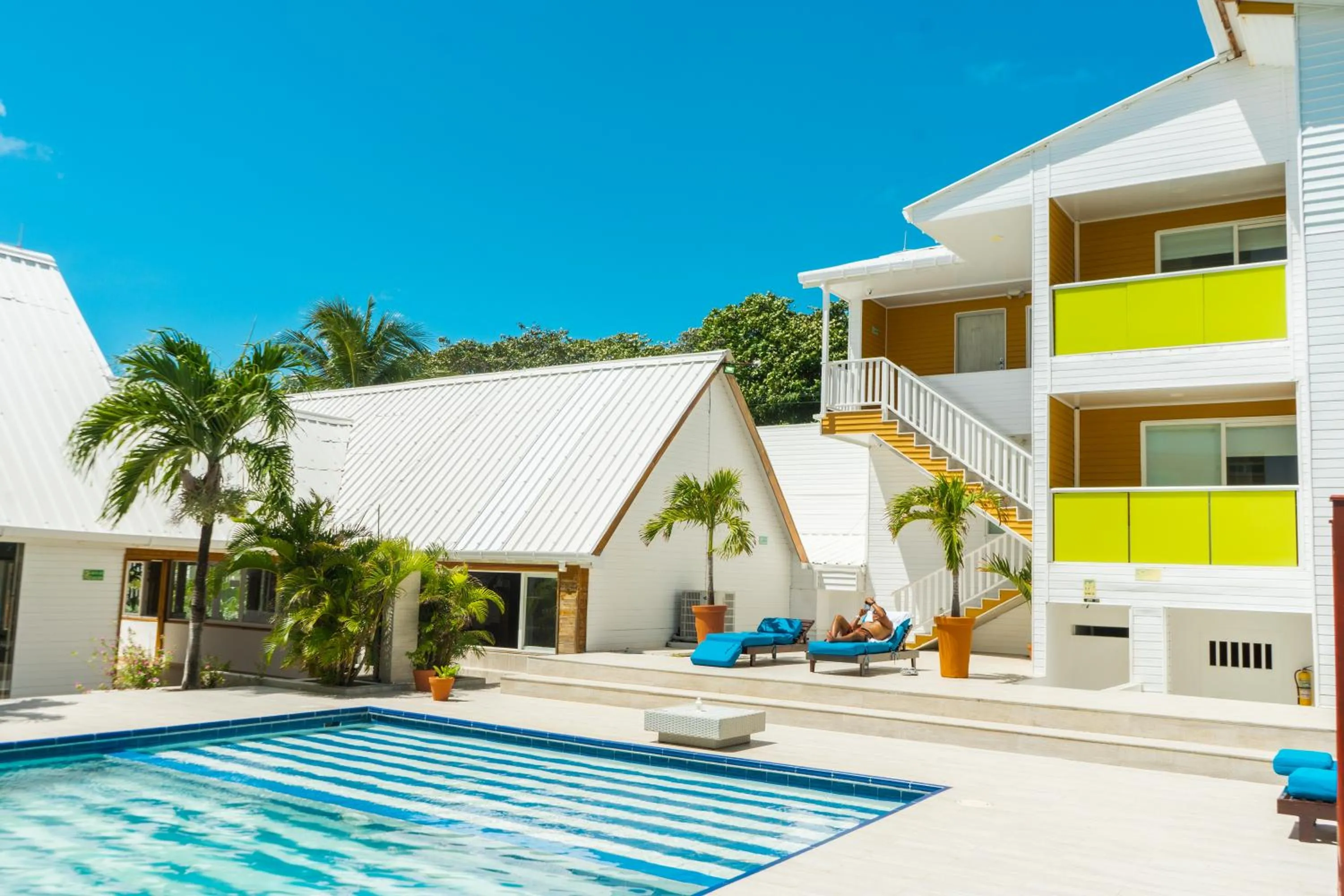 Property building in Hotel Caribbean Coral