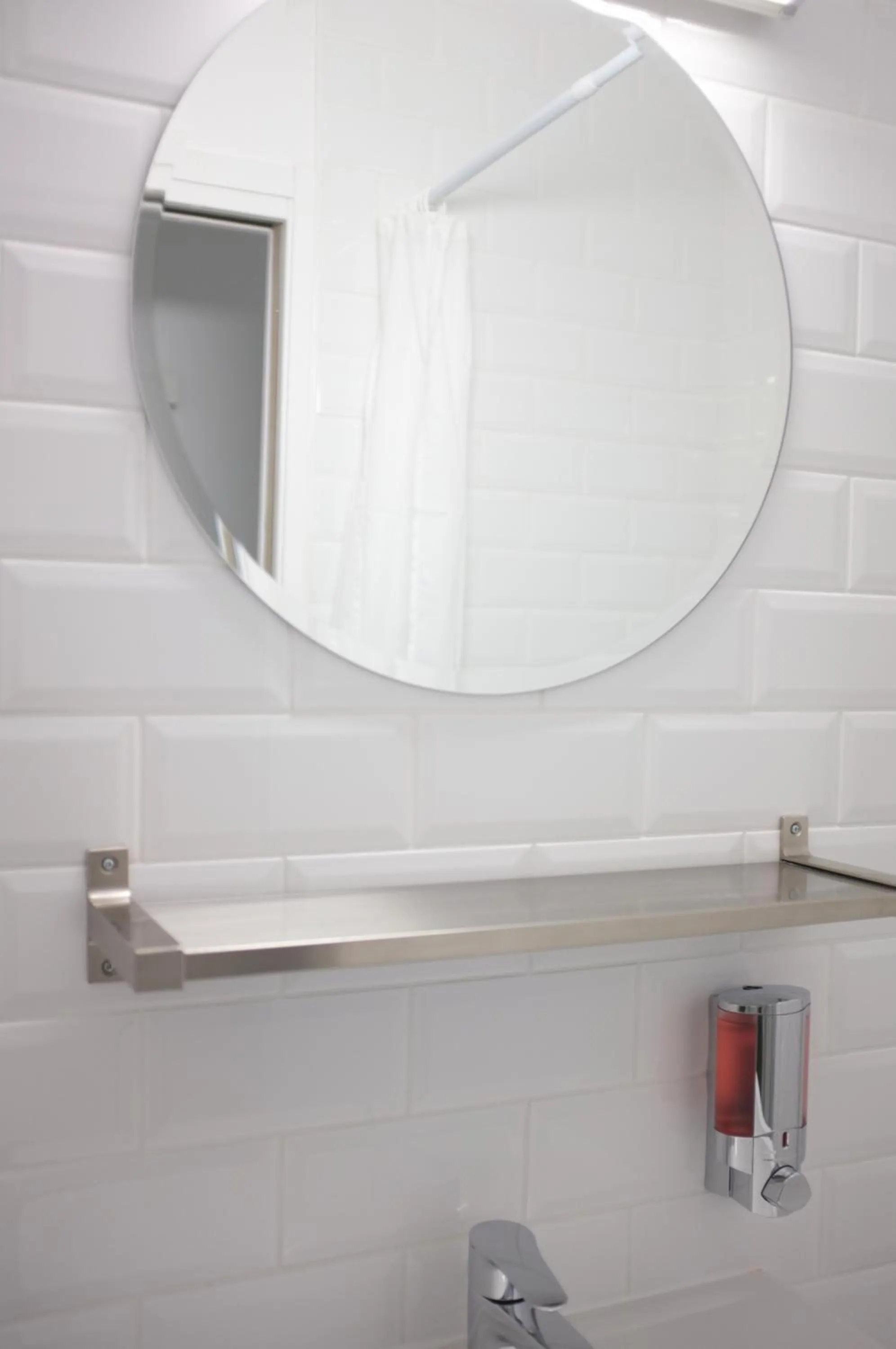 Bathroom in Hôtel Hermès