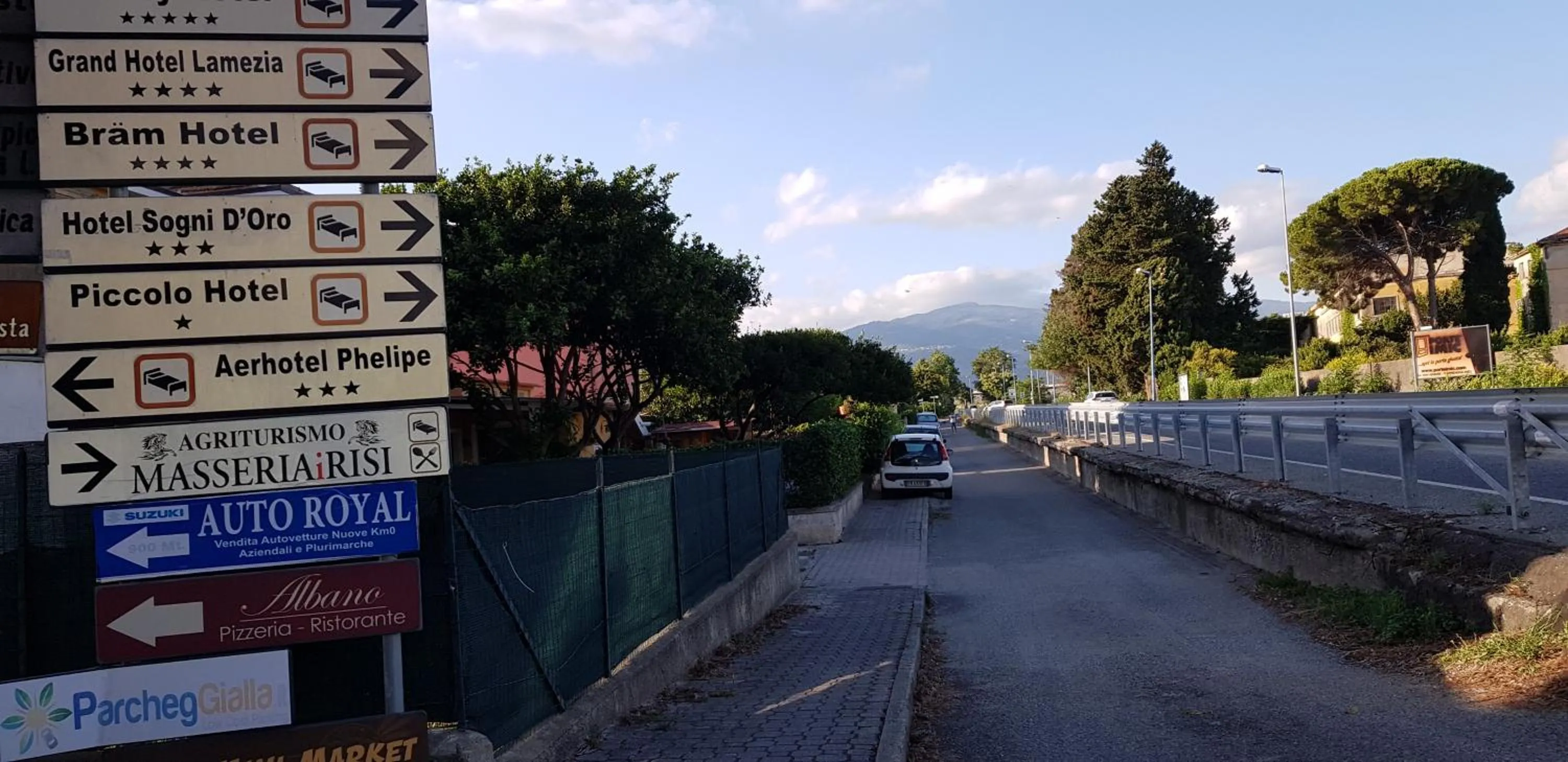 Neighbourhood in B&B AEREOSTATION