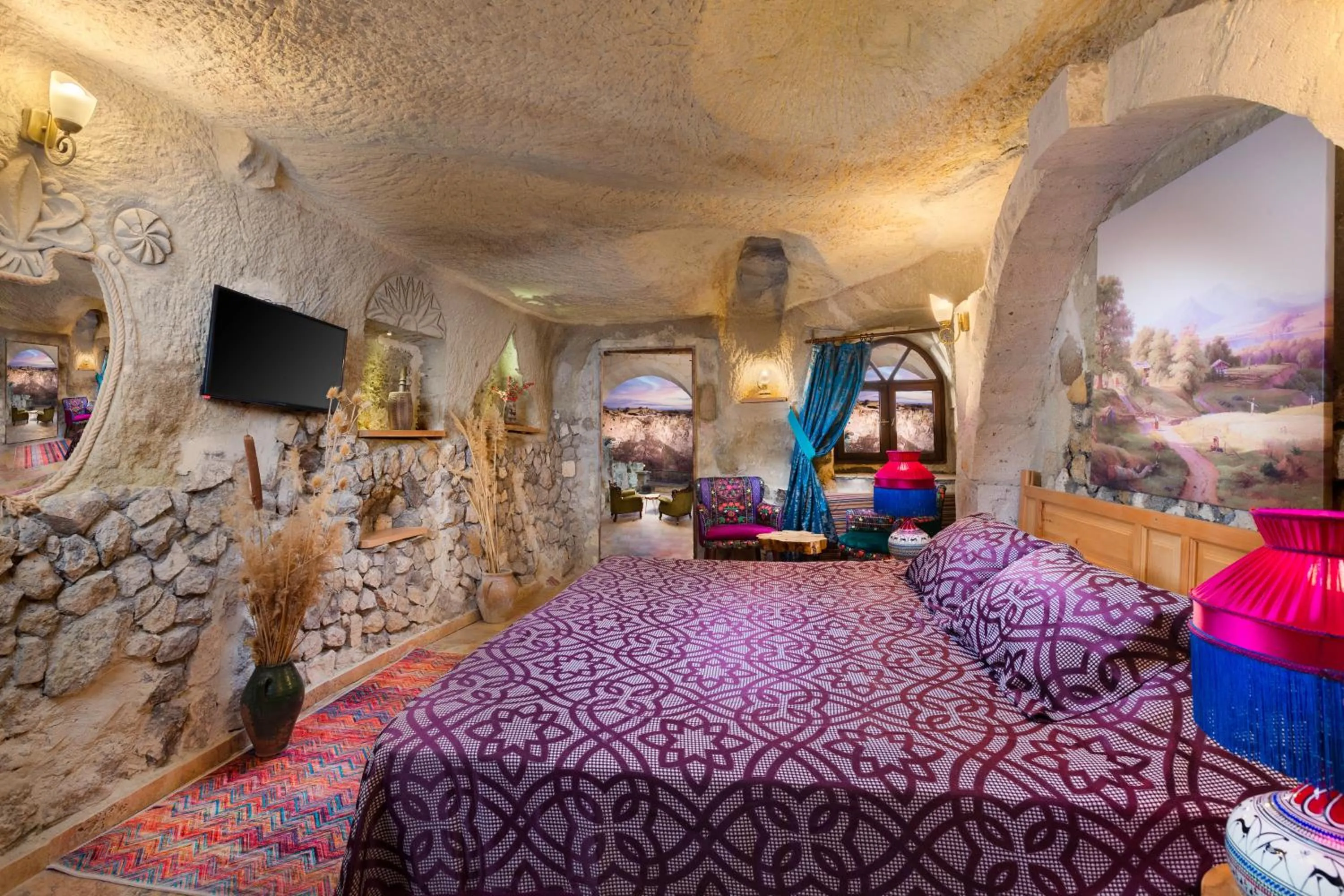 Bed in Cappadocia Splendid Cave Hotel