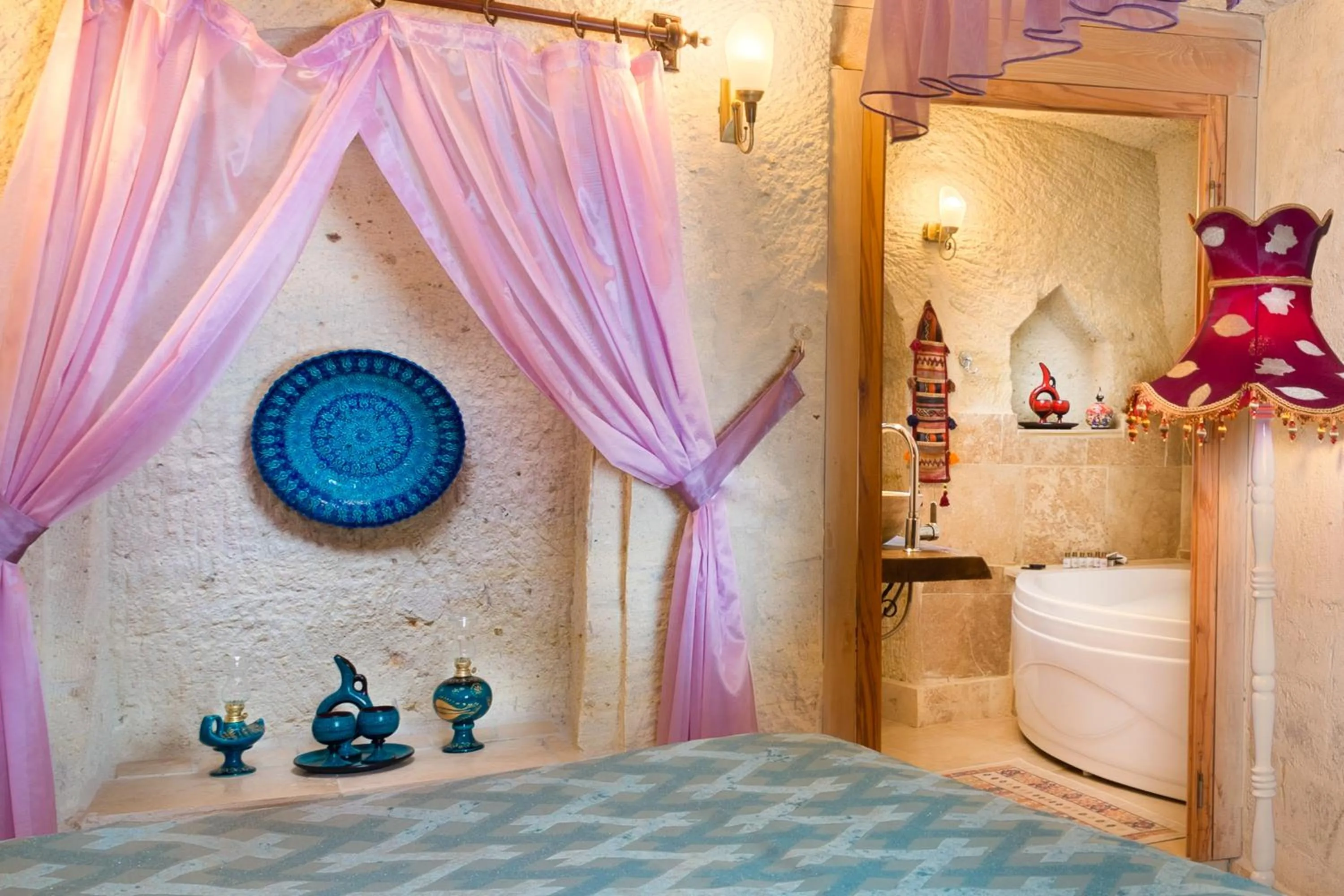 Toilet in Cappadocia Splendid Cave Hotel