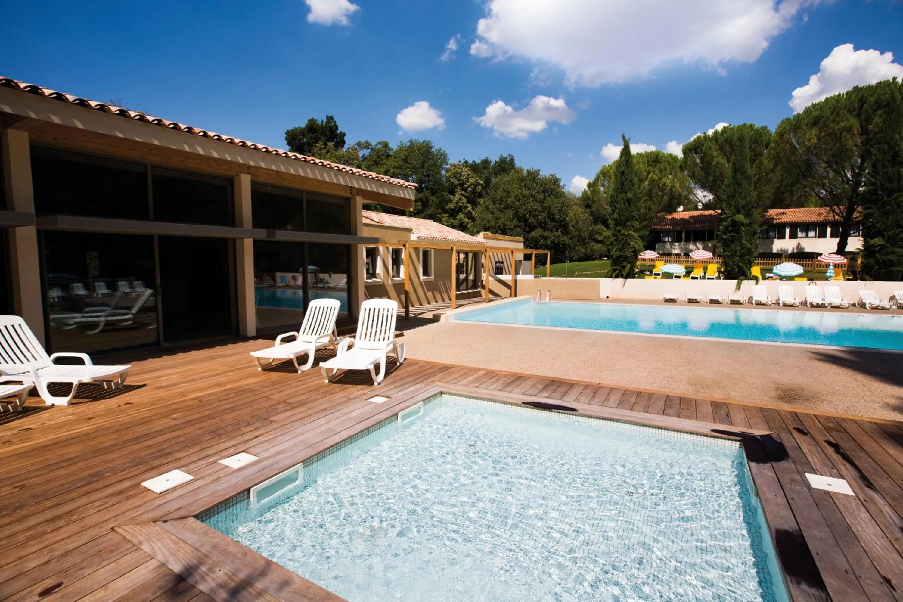 Swimming pool in Club Vacances Bleues Domaine de Château Laval