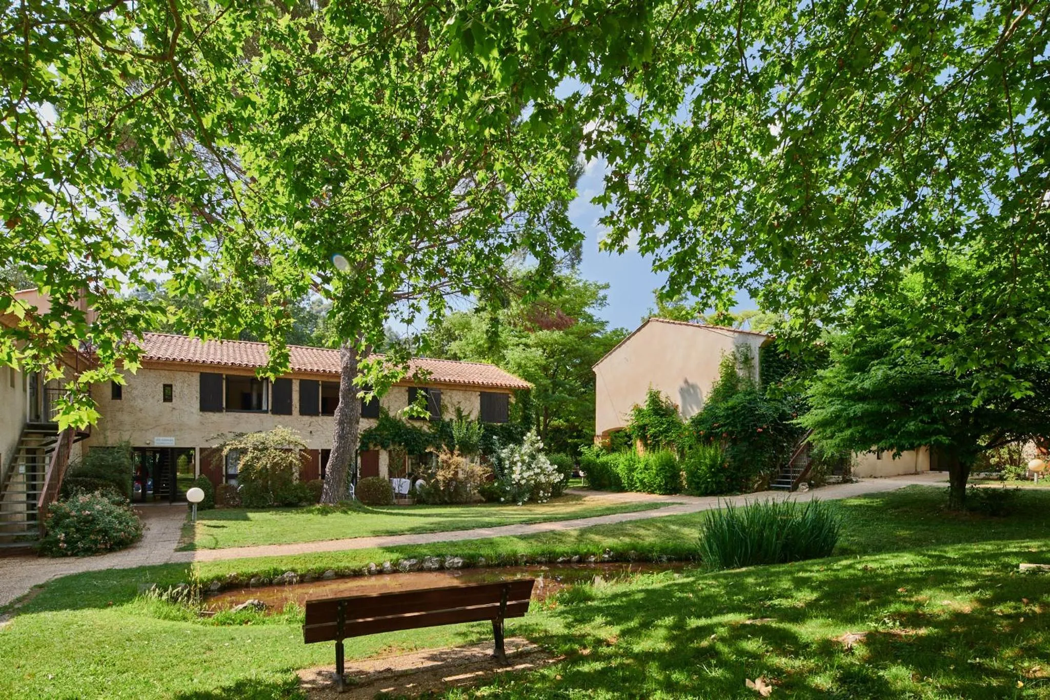 Property building in Club Vacances Bleues Domaine de Château Laval