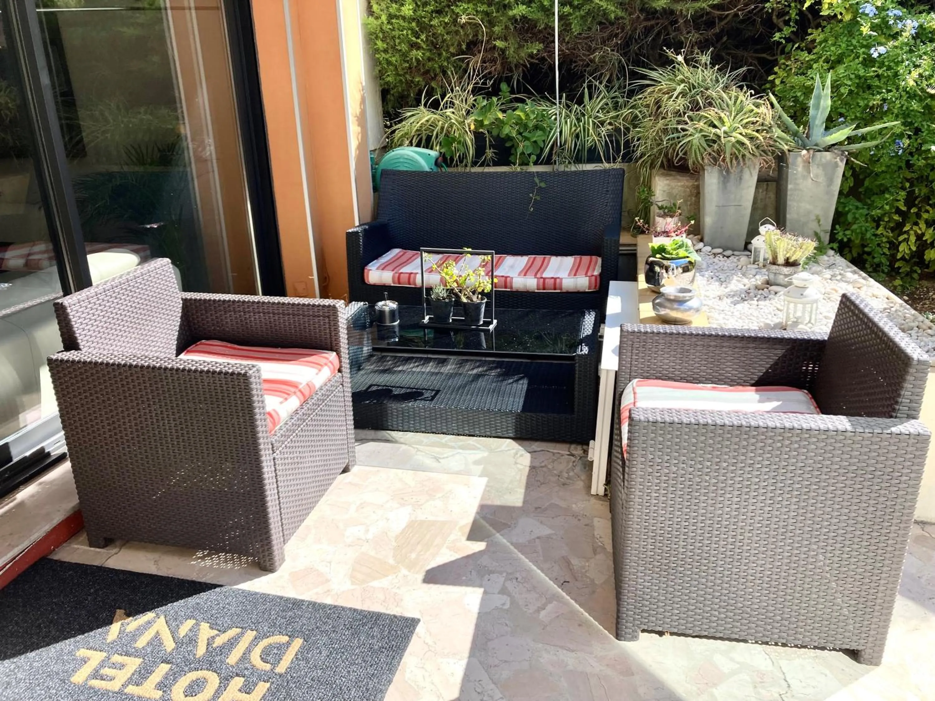 Patio in Logis Hotel Diana