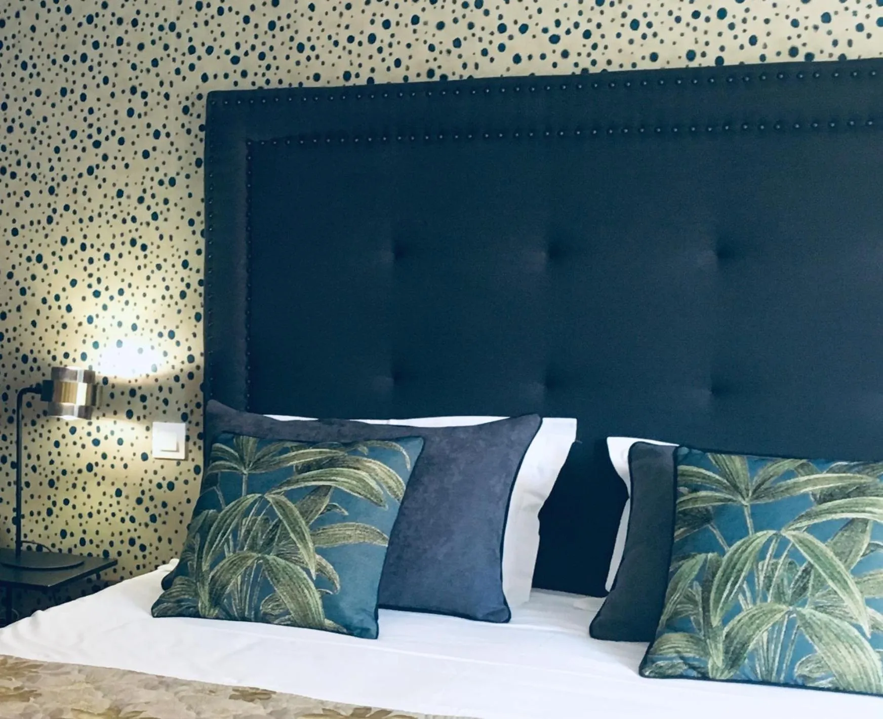 Balcony/Terrace, Bed in Logis Hotel Diana