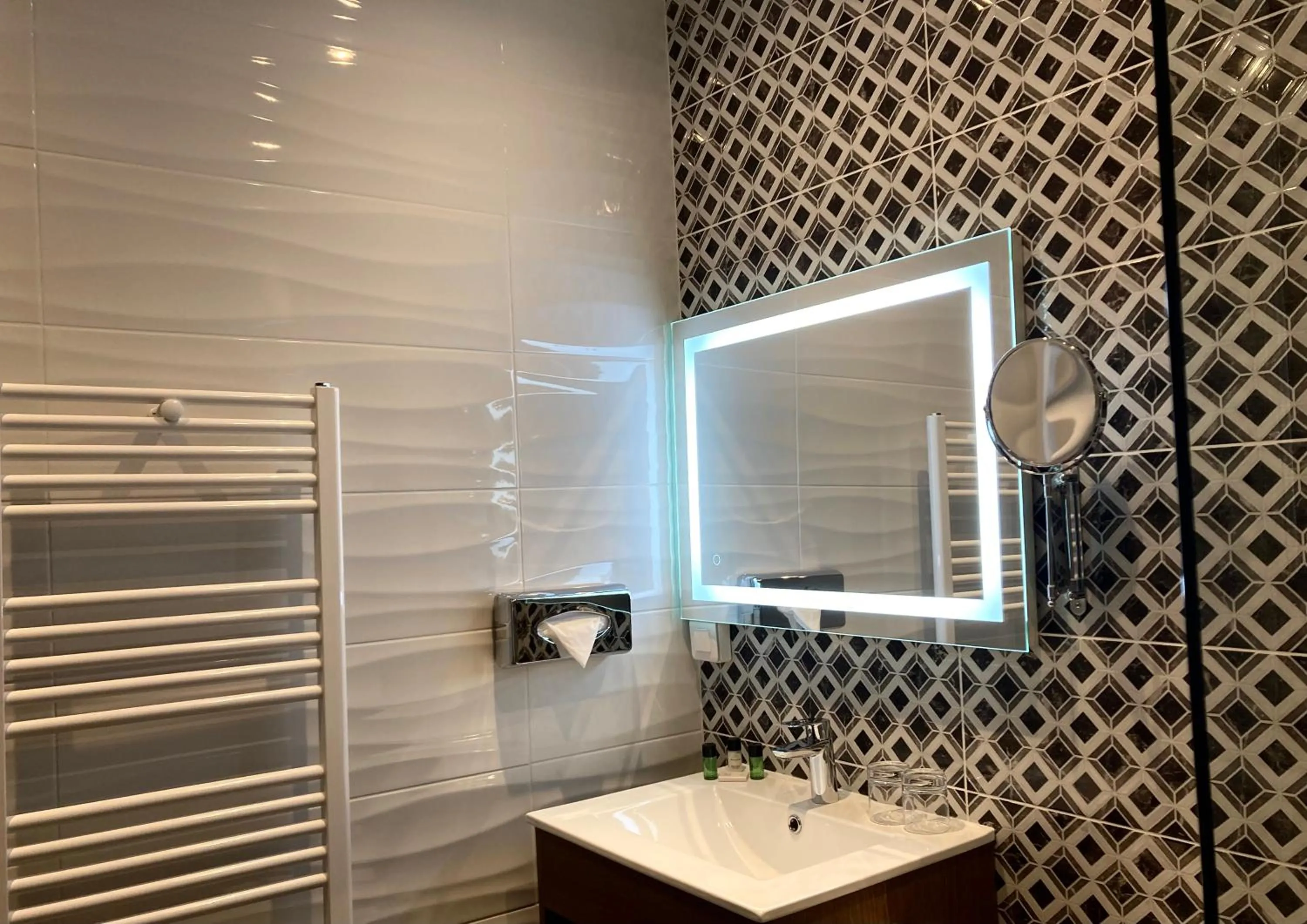 Bathroom in Logis Hotel Diana