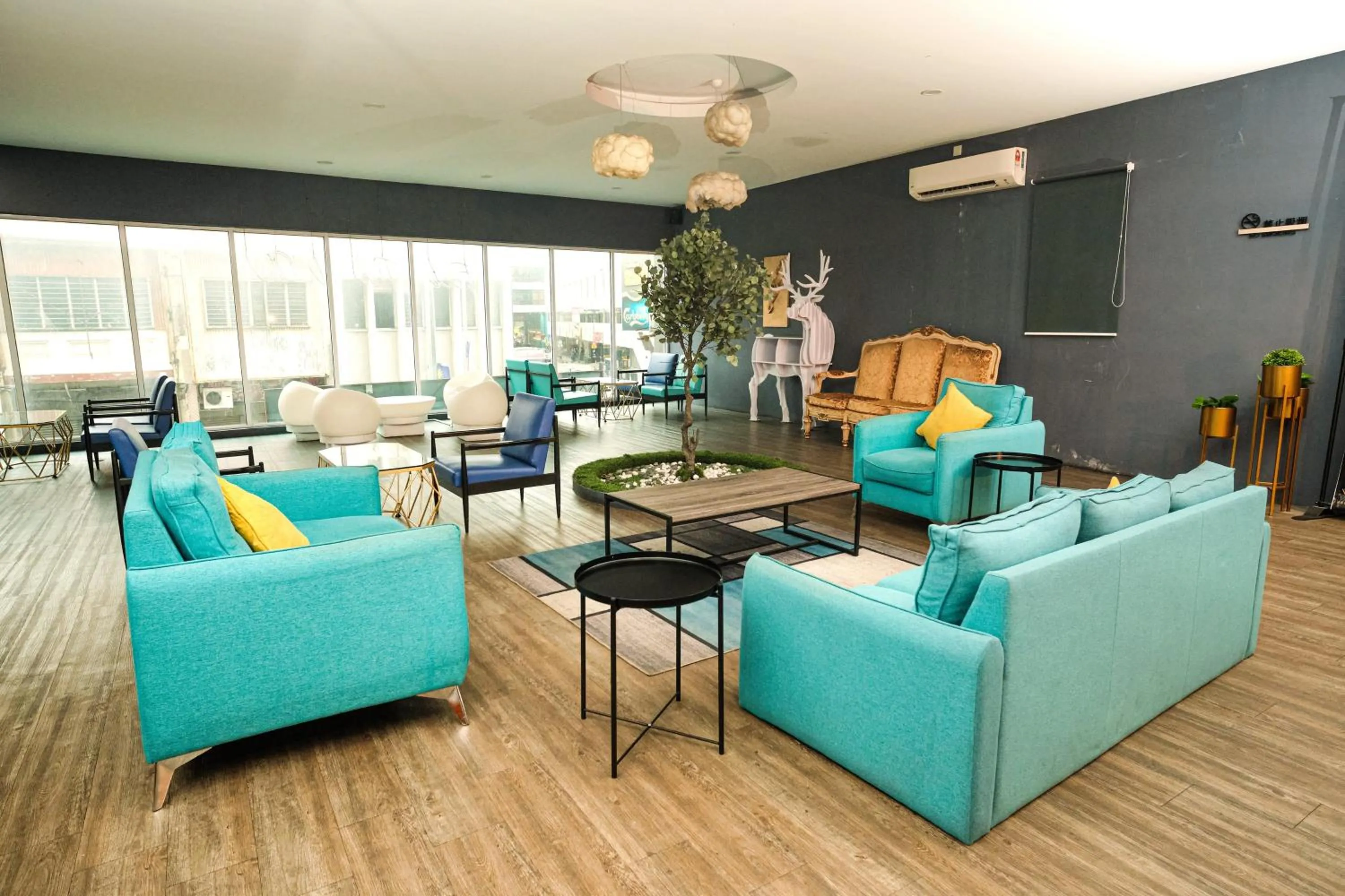 Seating area in Palette Penang Near Georgetown Formerly WOW Hotel