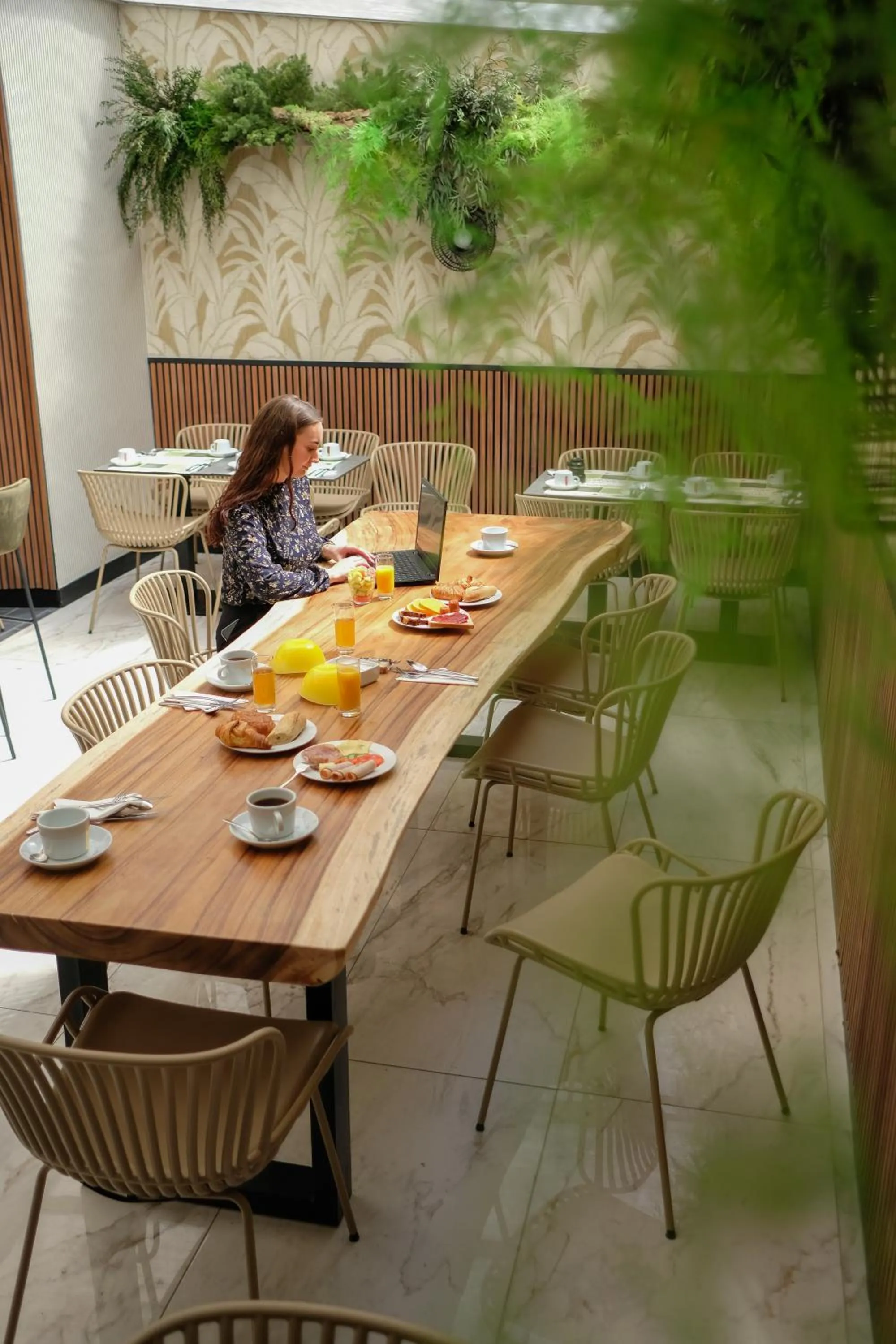 People in Hotel Khla Nice