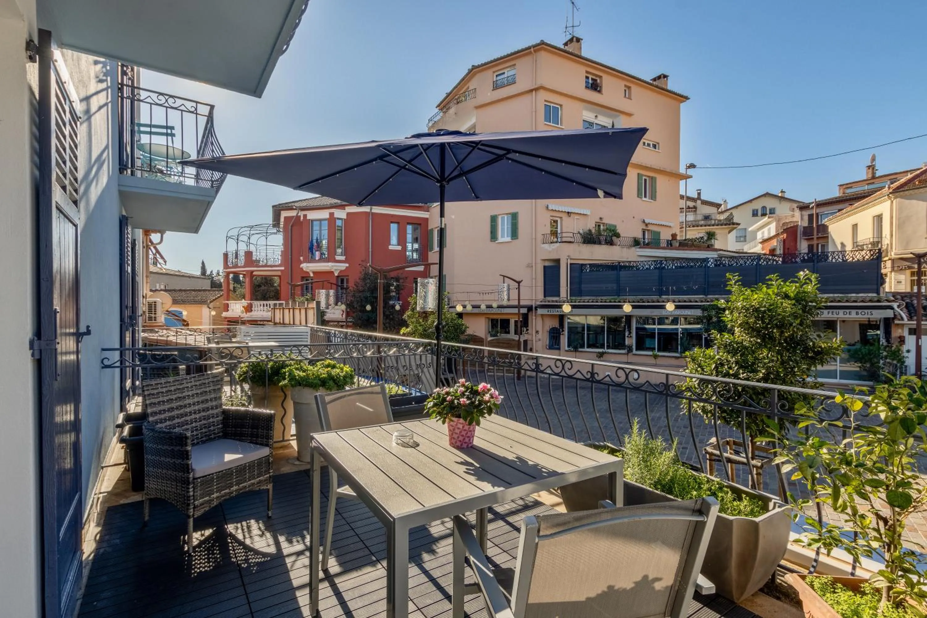 Balcony/Terrace in Boutique Hôtel de la Corniche d'Or