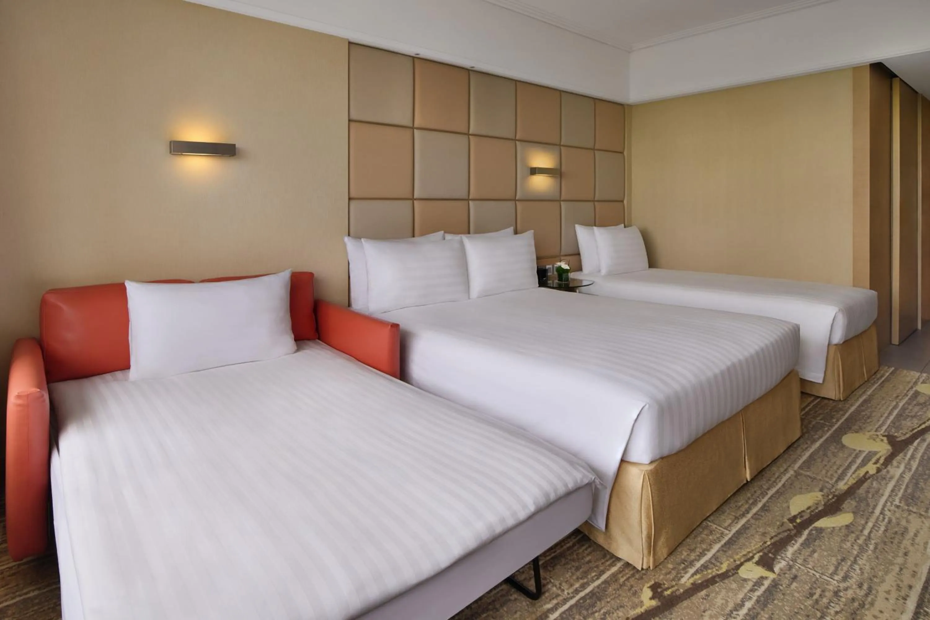 Photo of the whole room, Bed in The Park Lane Hong Kong, Autograph Collection