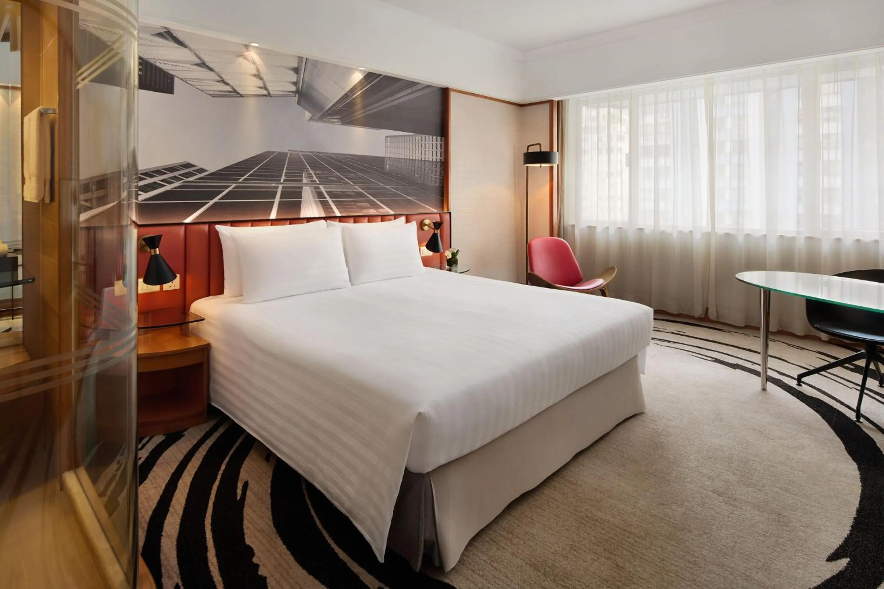 Photo of the whole room, Bed in The Park Lane Hong Kong, Autograph Collection