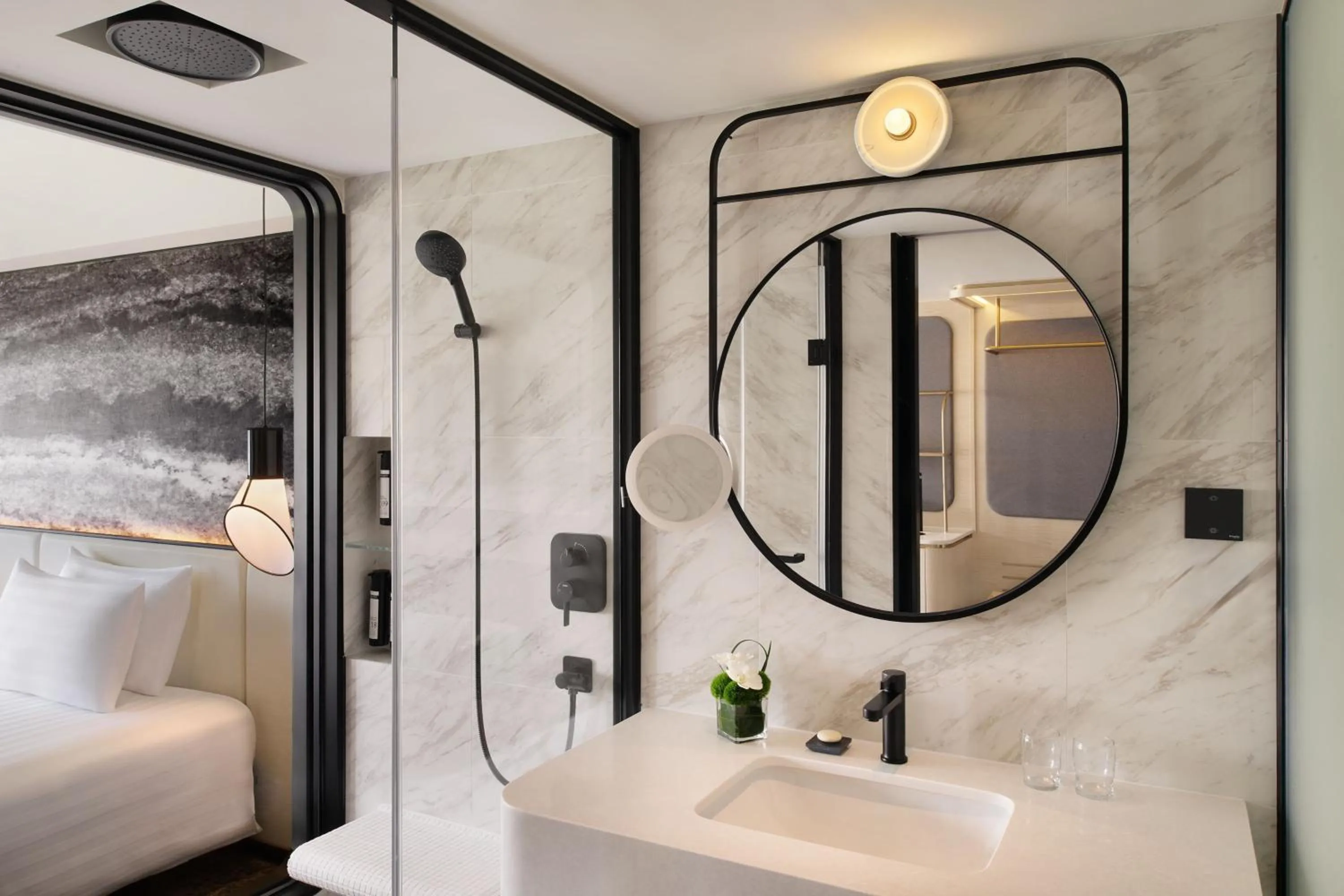 Bathroom in The Park Lane Hong Kong, Autograph Collection