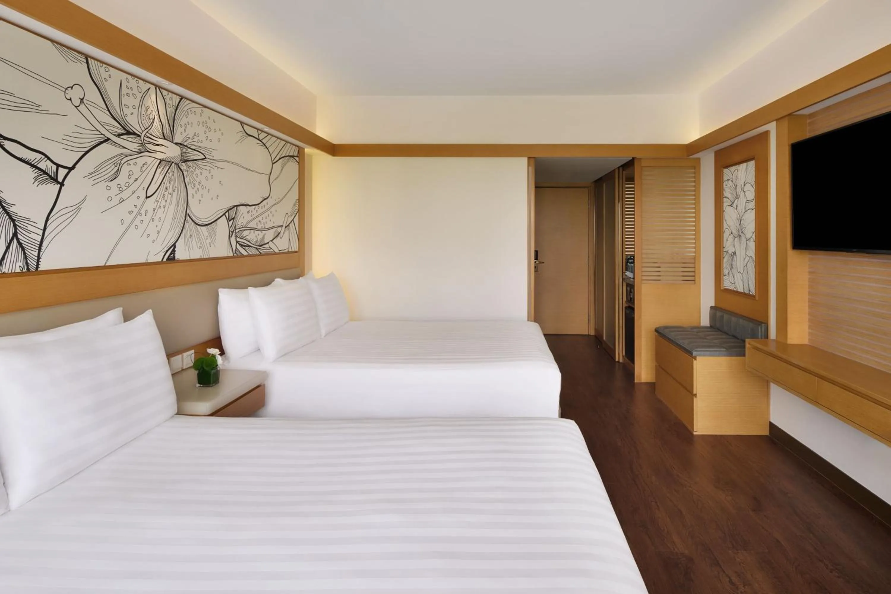 Photo of the whole room, Bed in The Park Lane Hong Kong, Autograph Collection