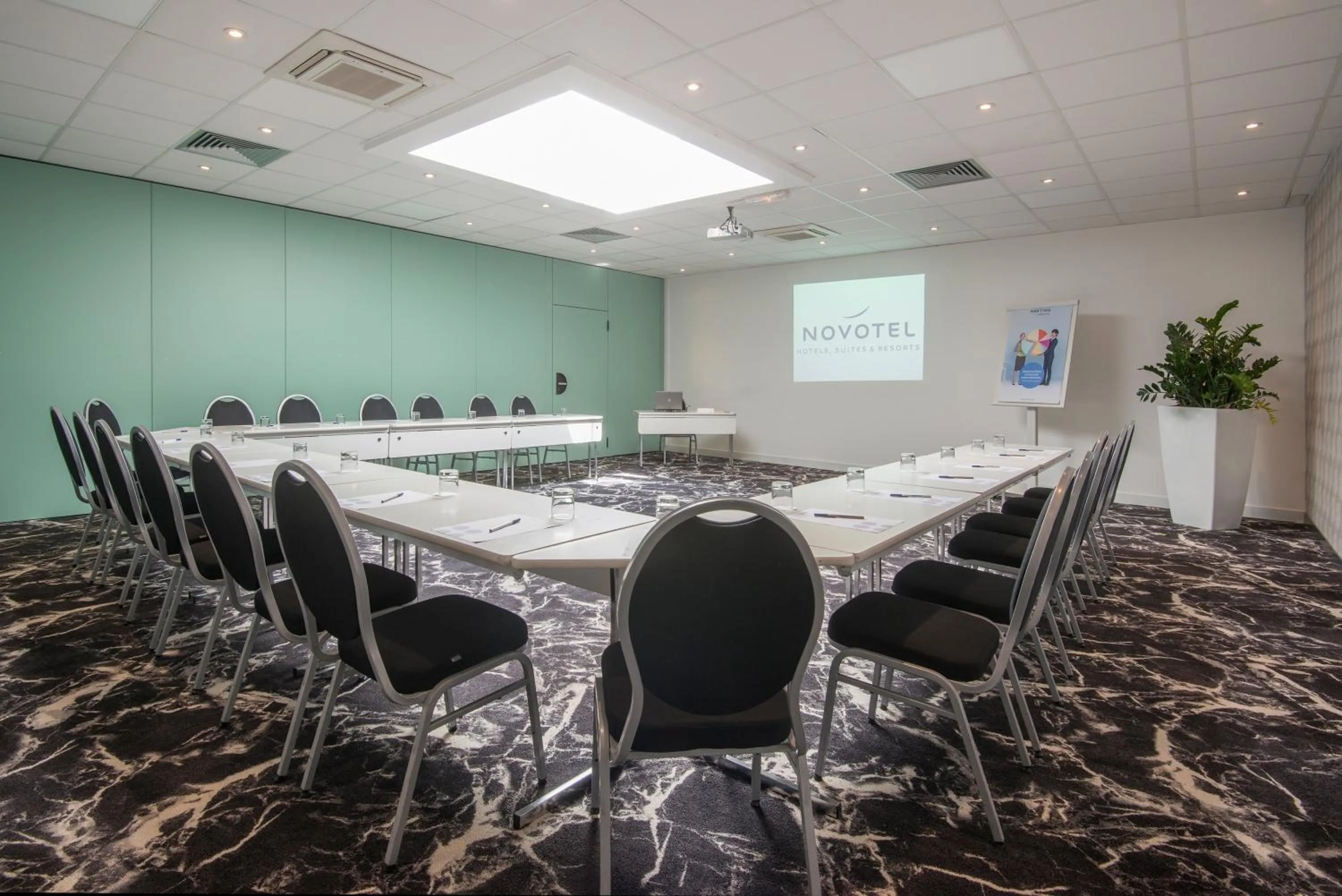 Business facilities in Novotel Marseille Centre Prado Vélodrome