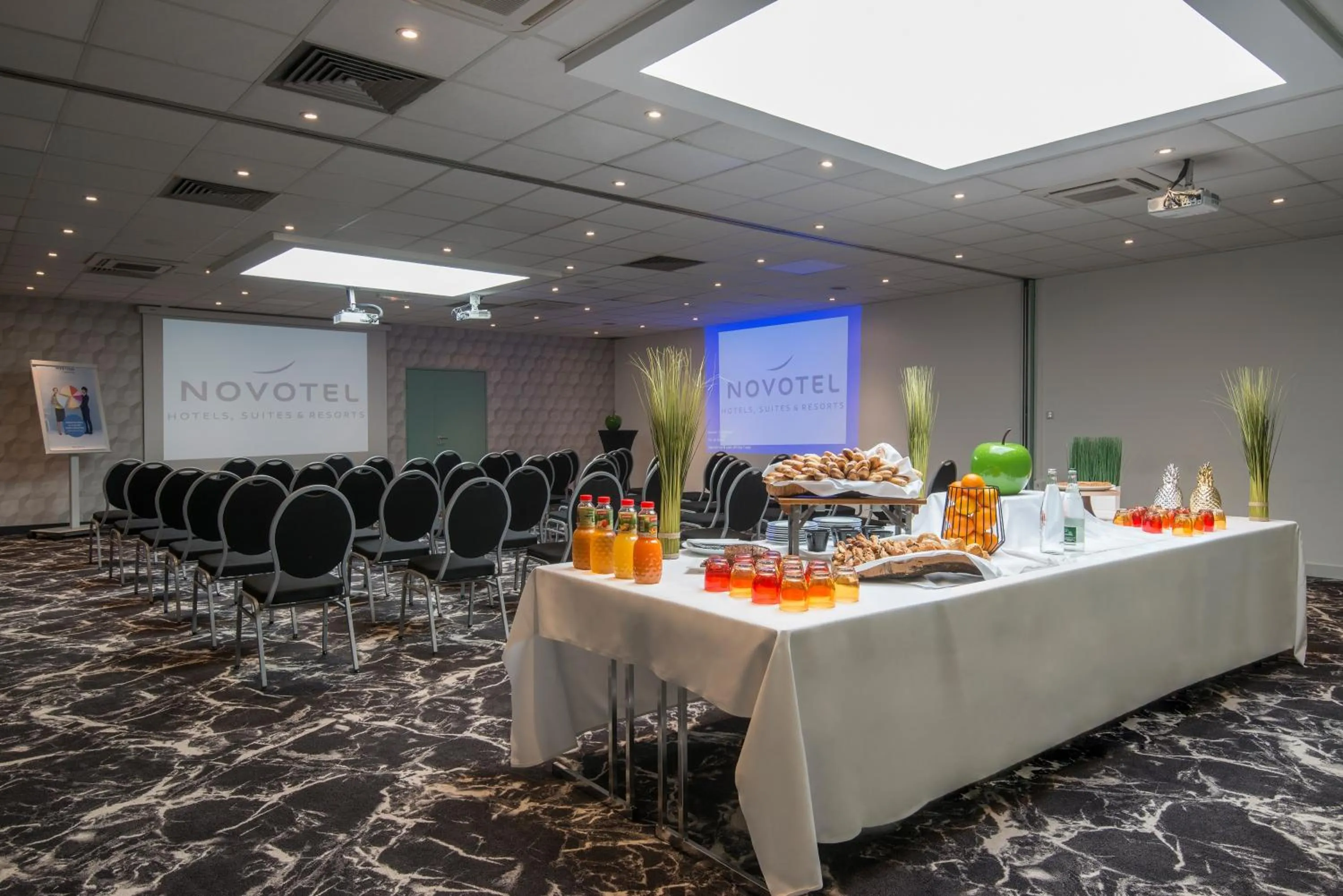 Business facilities in Novotel Marseille Centre Prado Vélodrome