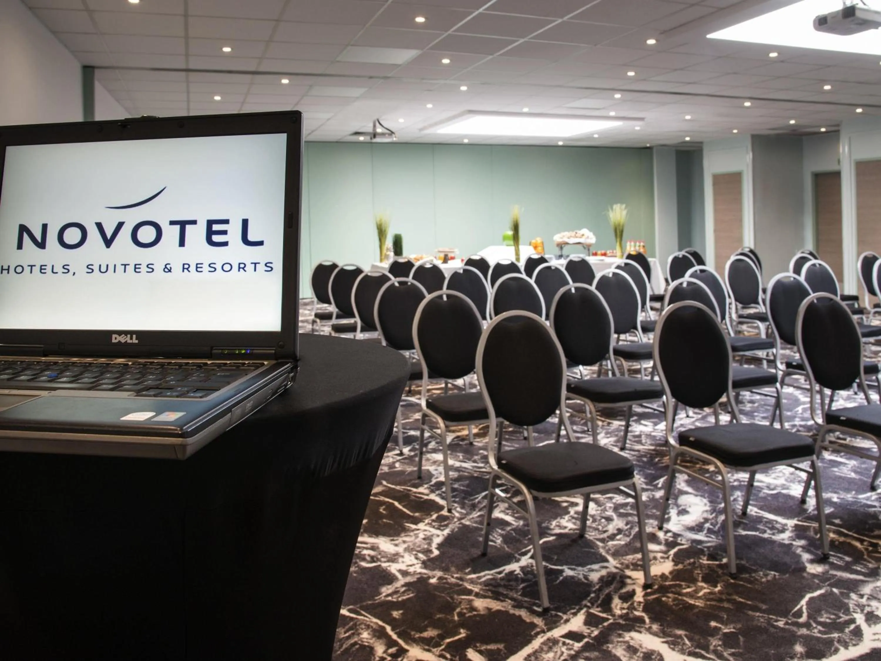 Meeting/conference room in Novotel Marseille Centre Prado Vélodrome