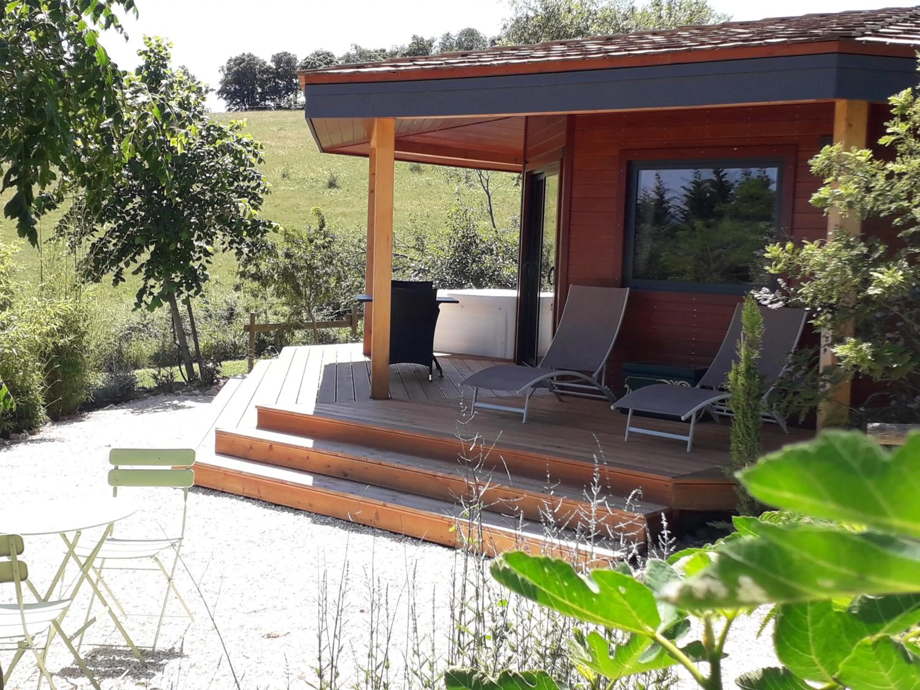 Patio in Cabanes Trésors de Campagne,spas privatifs