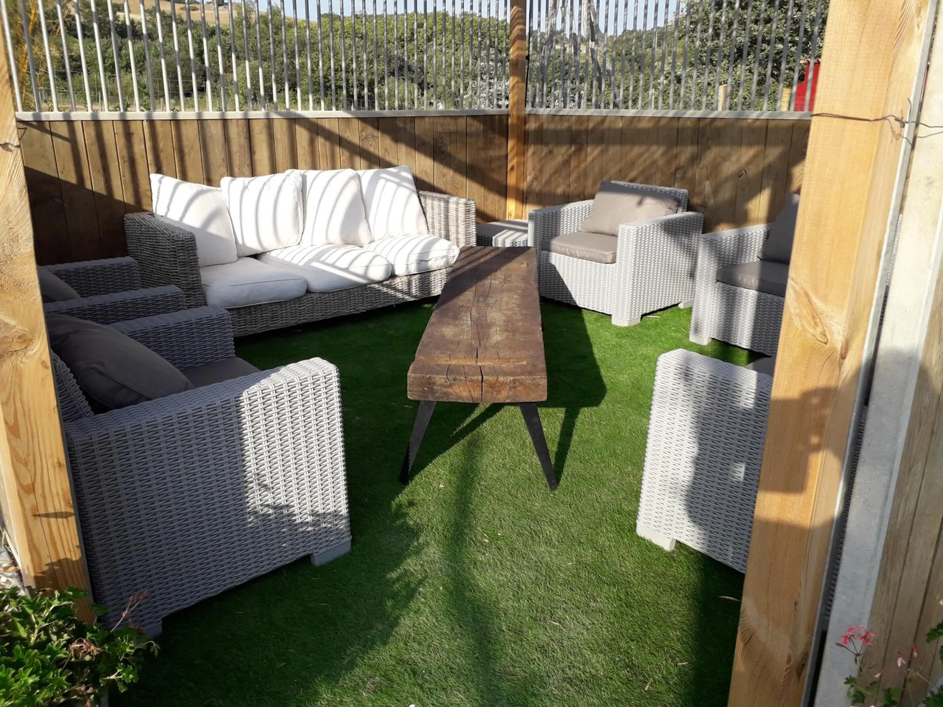 Restaurant/places to eat in Cabanes Trésors de Campagne,spas privatifs