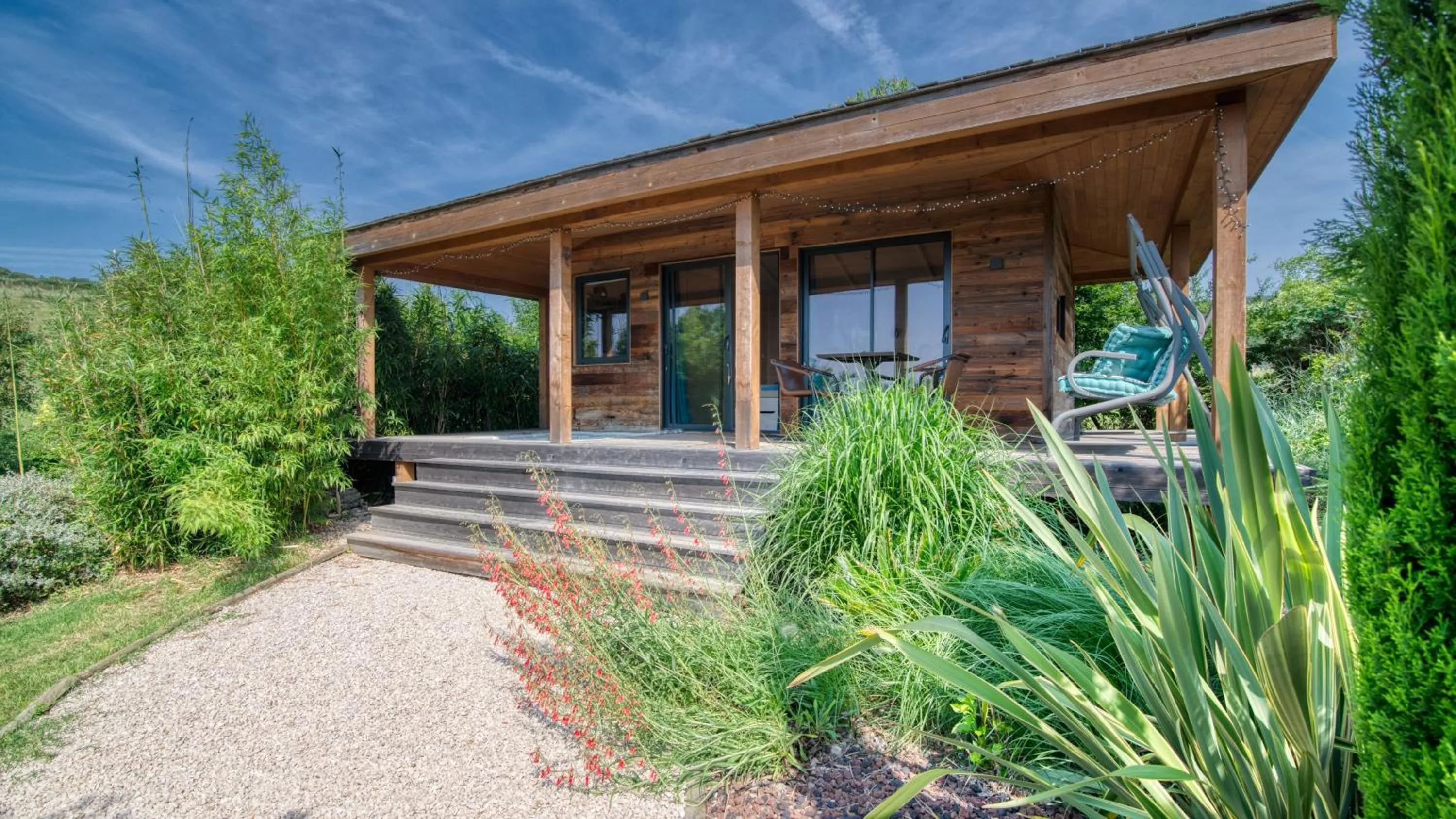 Facade/entrance in Cabanes Trésors de Campagne,spas privatifs