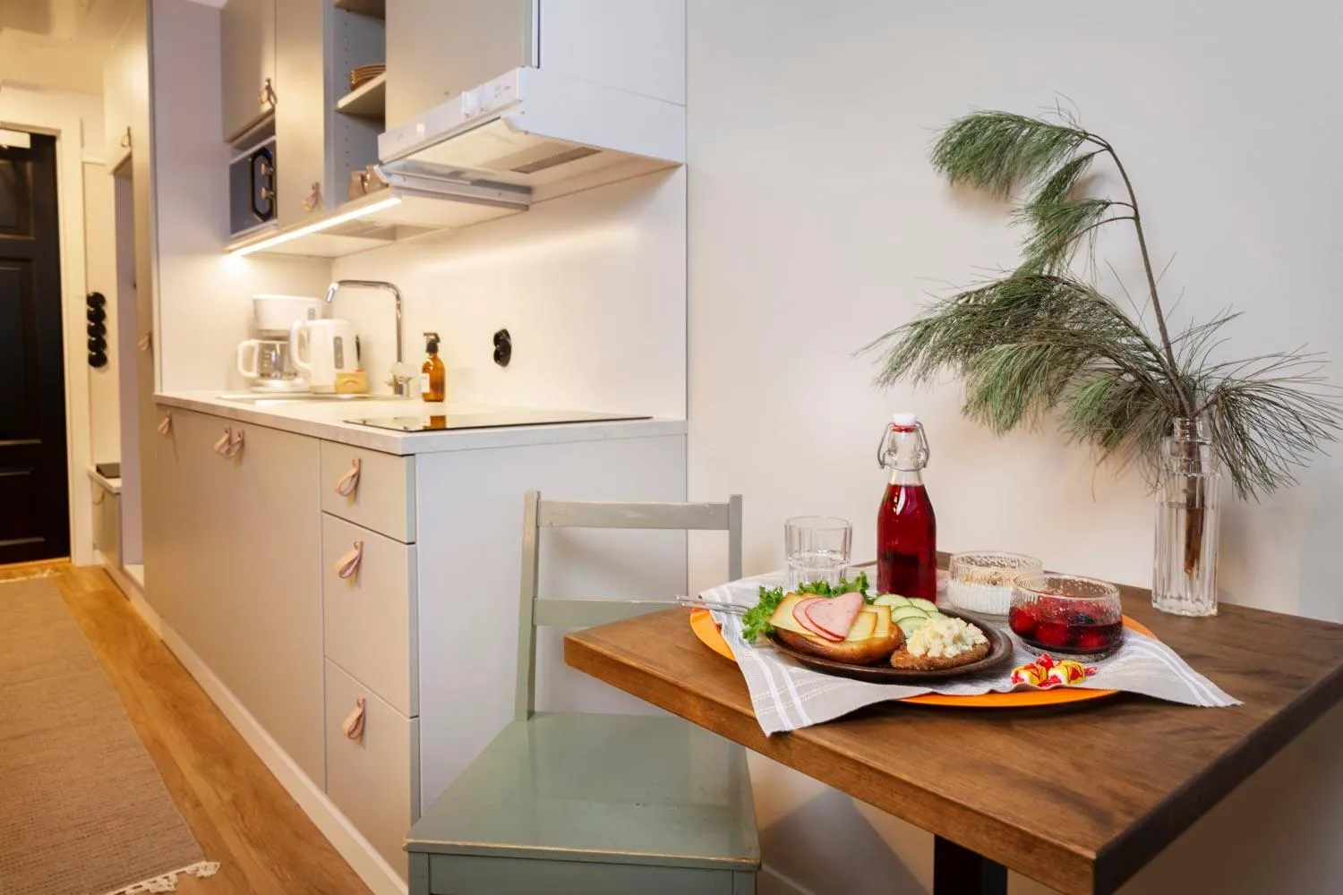 Kitchen or kitchenette in Lietsu Boutique Aparthotel - Huoneistohotelli Lietsu