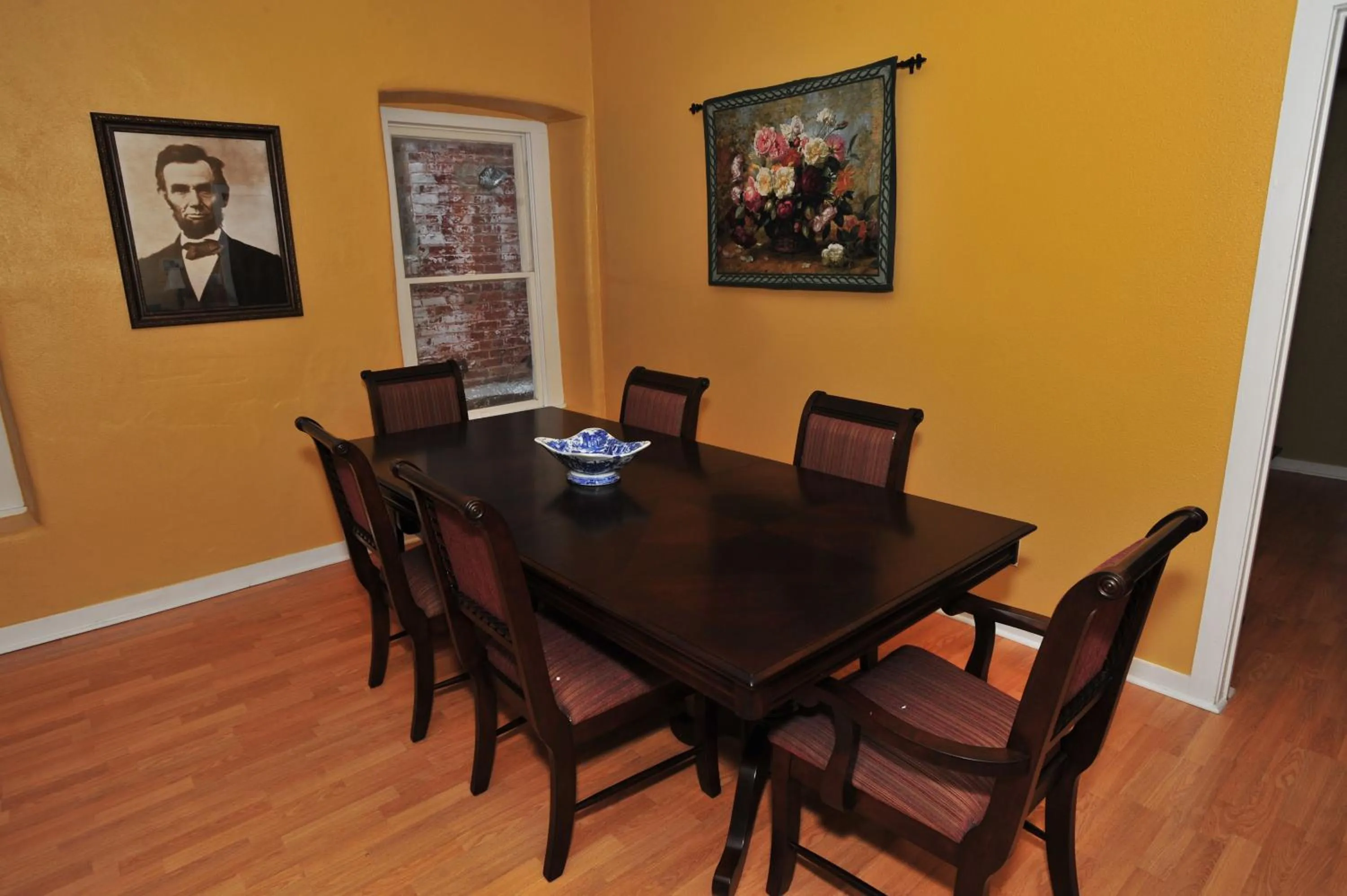 Dining area in Schmitz Bed & Breakfast