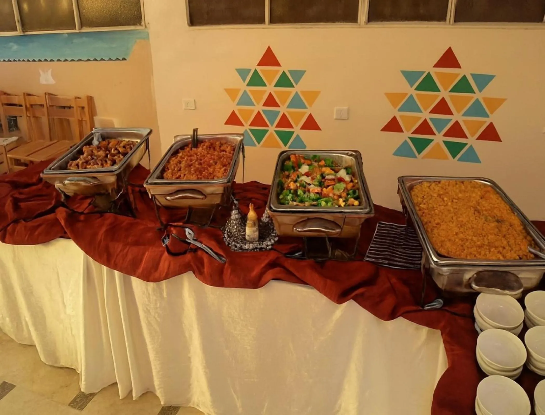 Restaurant/places to eat in Hllol Hotel Abu Simbel