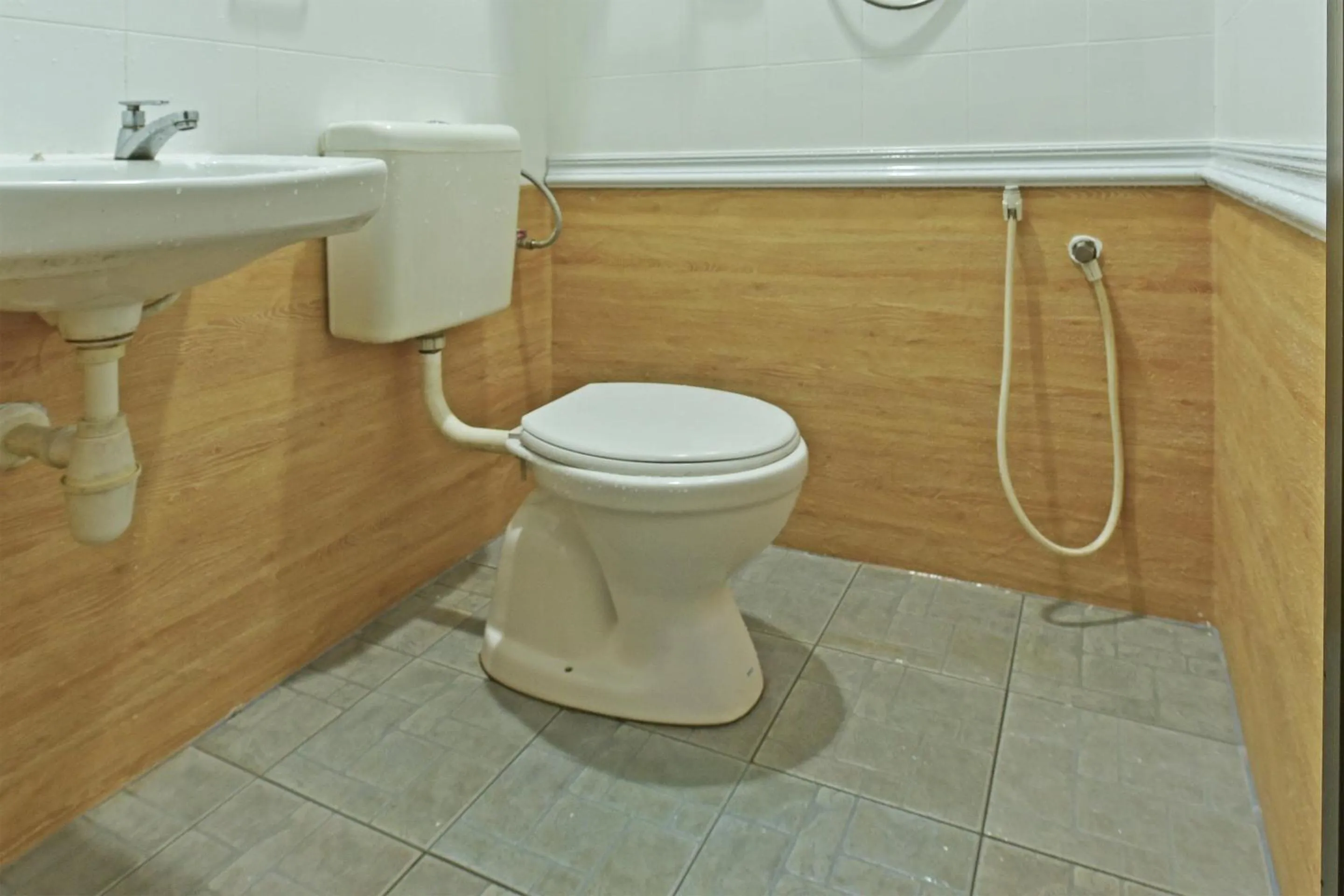 Bathroom in Hotel O De Perdana Hill