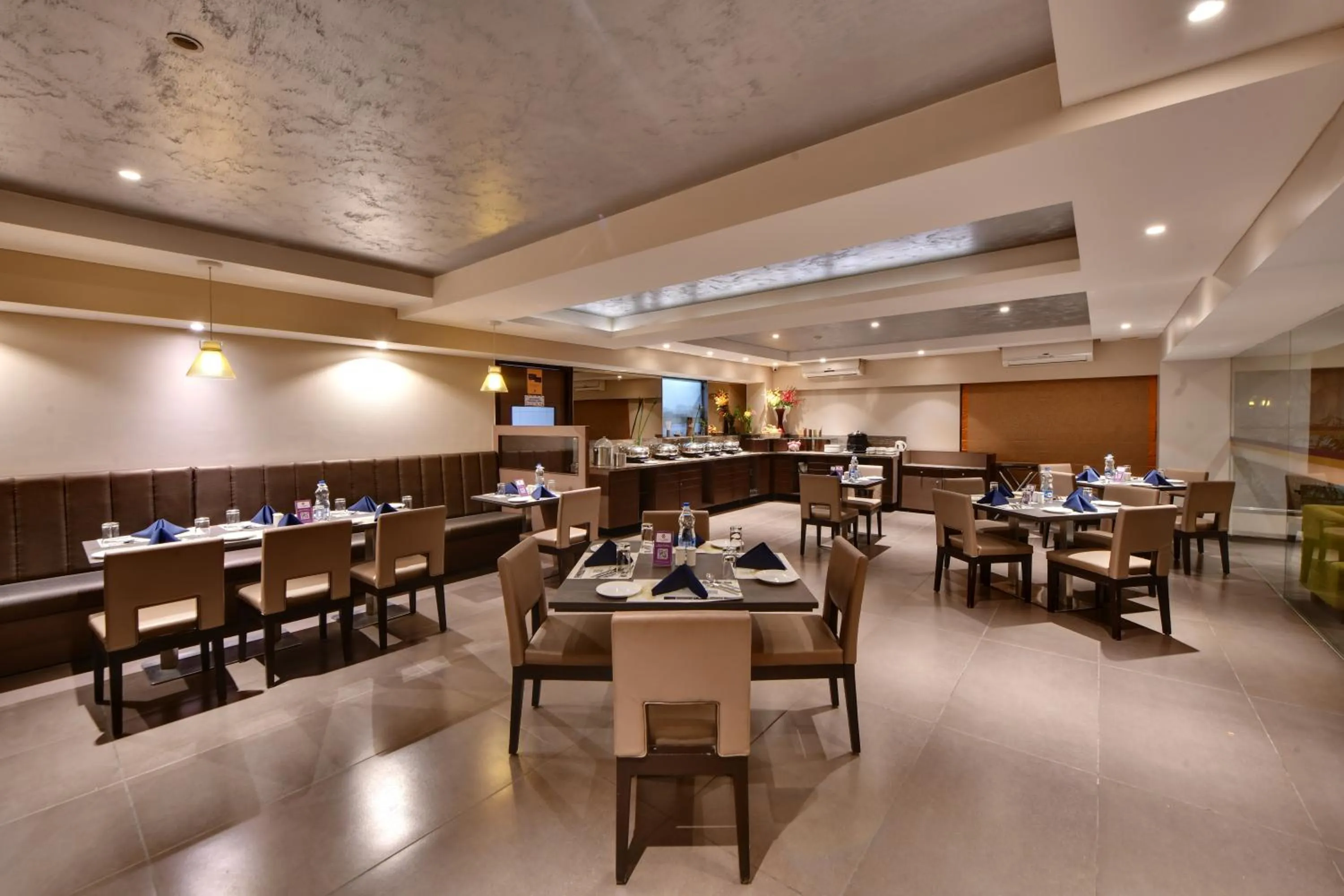 Restaurant/places to eat in Click Hotel Vadodara 4 mins walk for the Railway Station