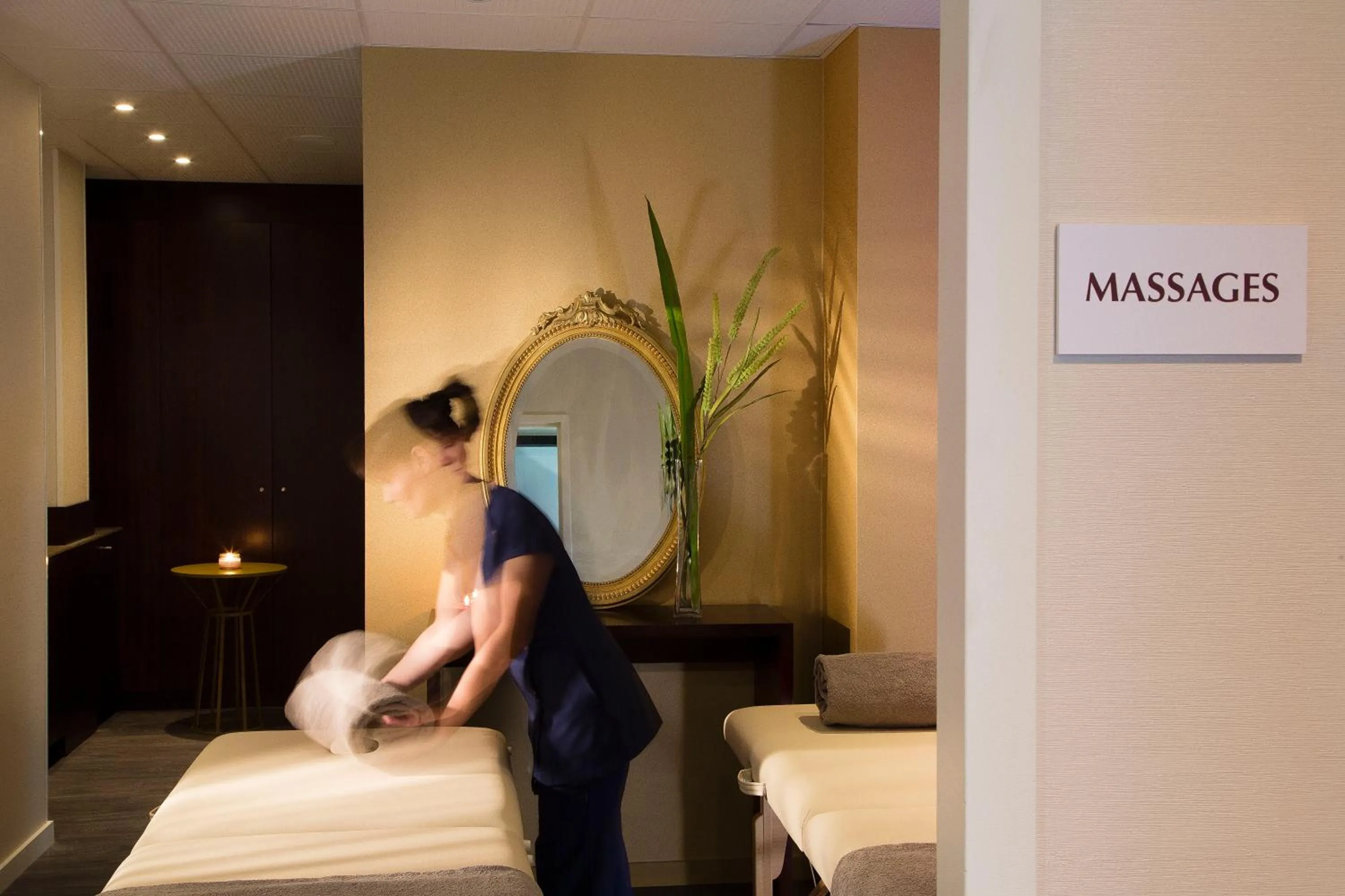 Massage in Hôtel Oceania Le Métropole
