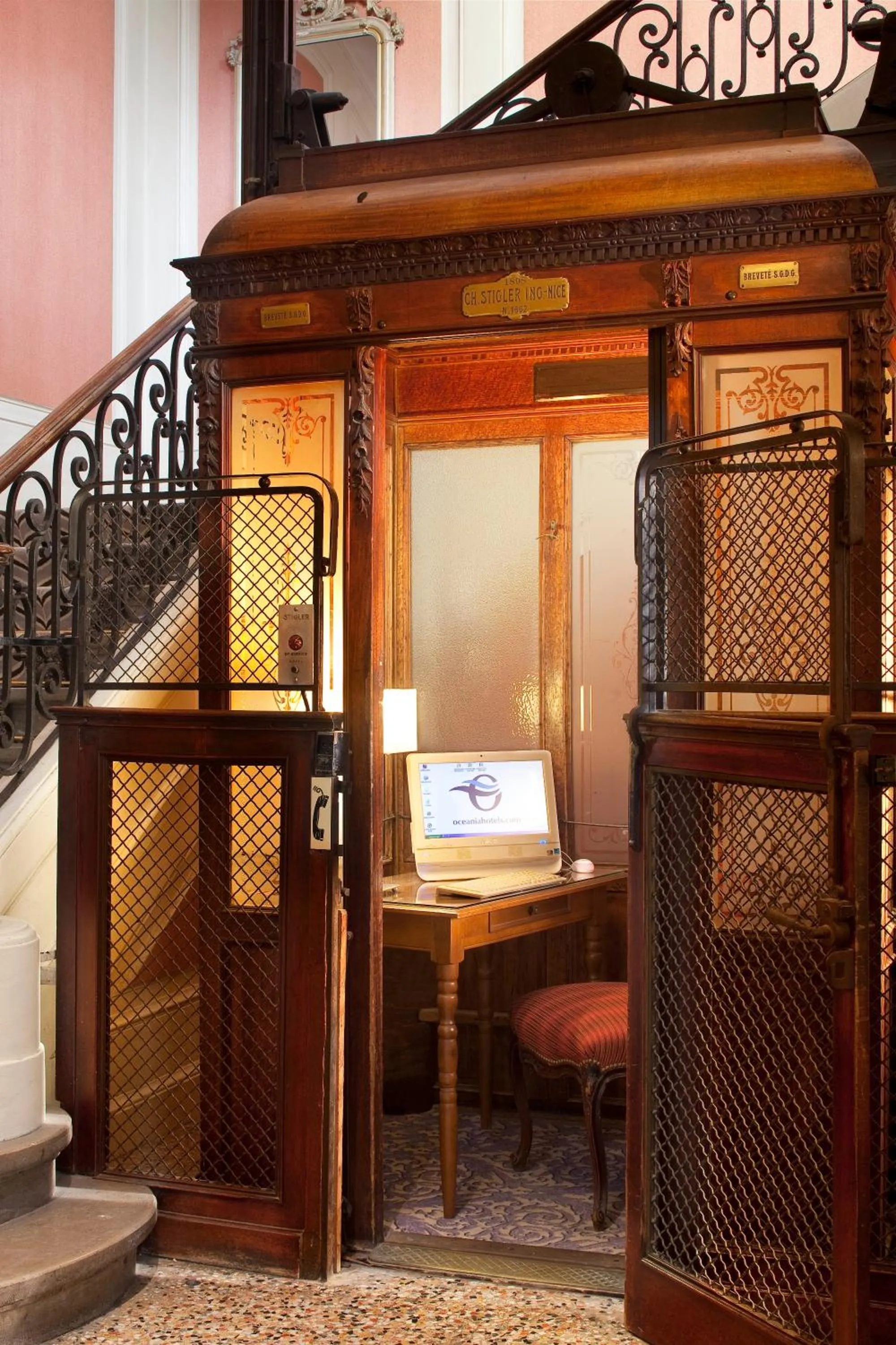 Business facilities in Hôtel Oceania Le Métropole